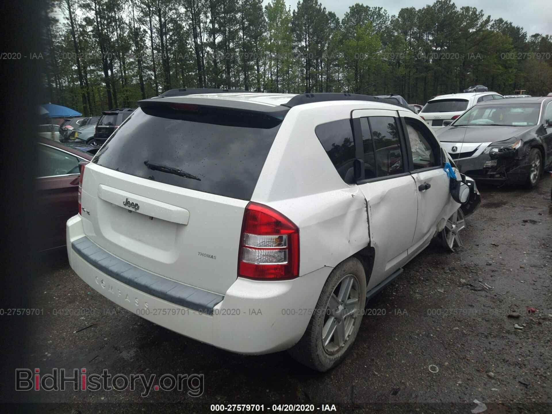 2007 JEEP COMPASS - VIN: 1J8FF47W17D205512 - Photo 4