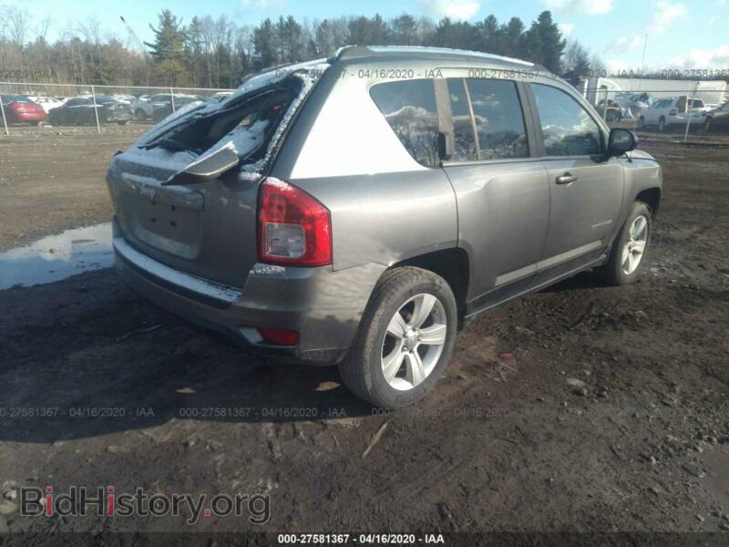 2012 Jeep COMPASS (VIN 1C4NJDBB6CD514411) — photo 4 of 11