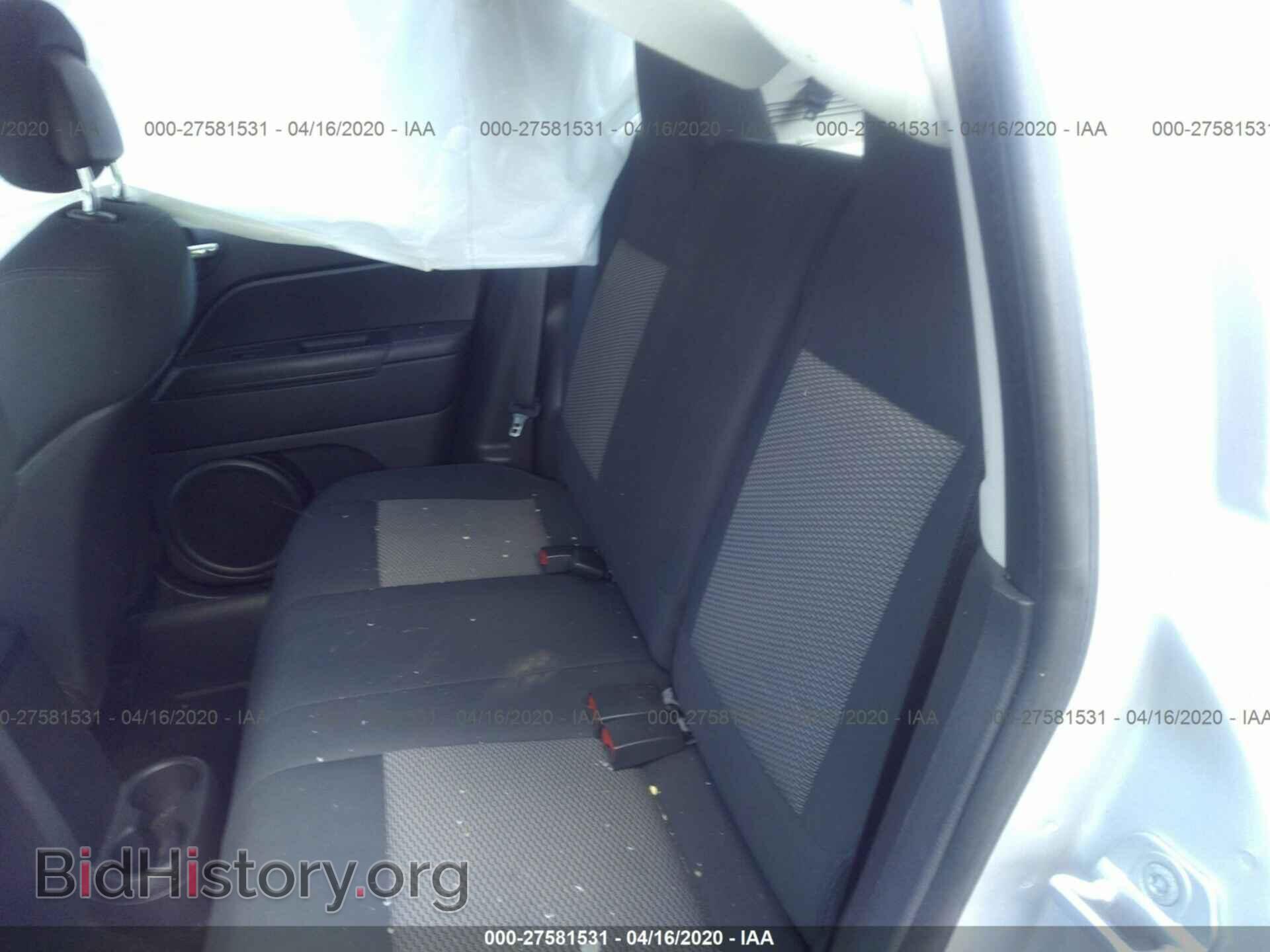 2010 JEEP COMPASS - VIN: 1J4NF4FB8AD561040 - Фото 8