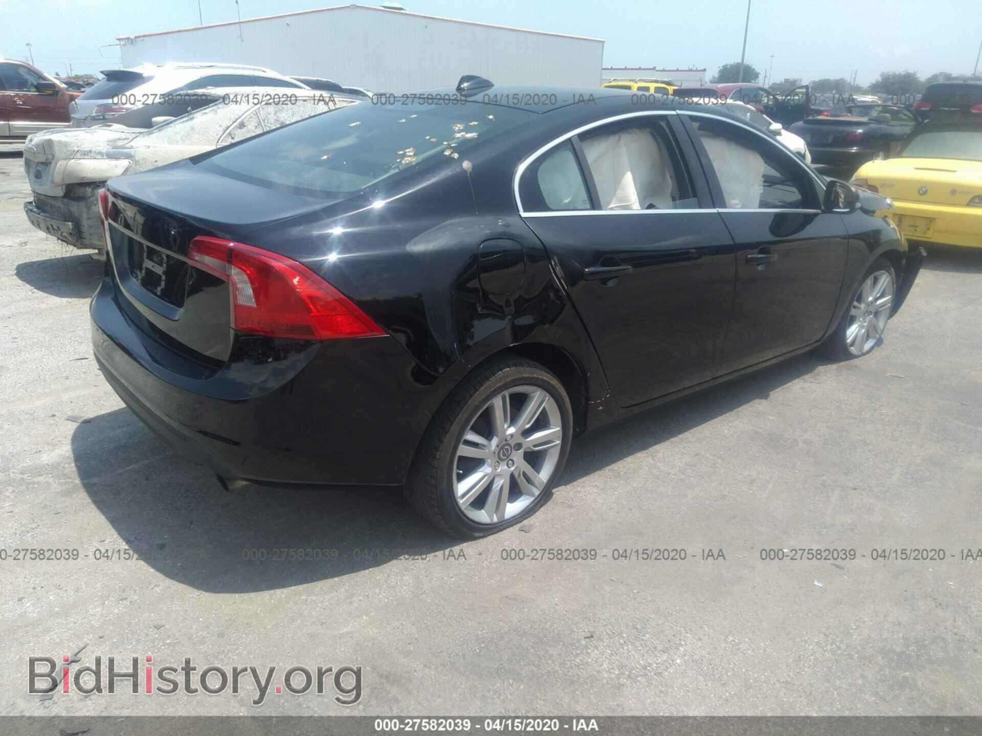 2011 VOLVO S60 - VIN: YV1902FH8B2015198 - Фото 4