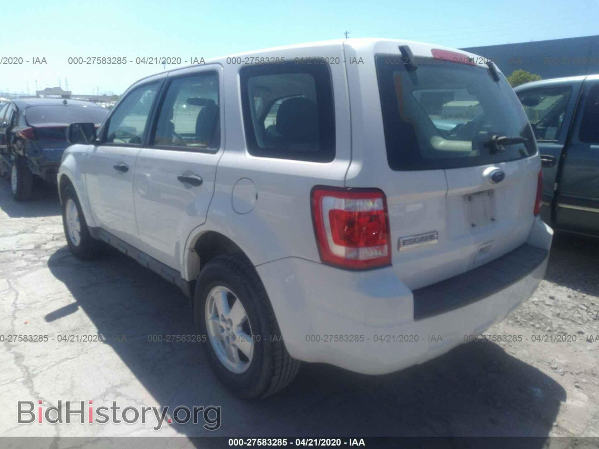 2011 FORD ESCAPE - VIN: 1FMCU0C74BKA50722 - Photo 3