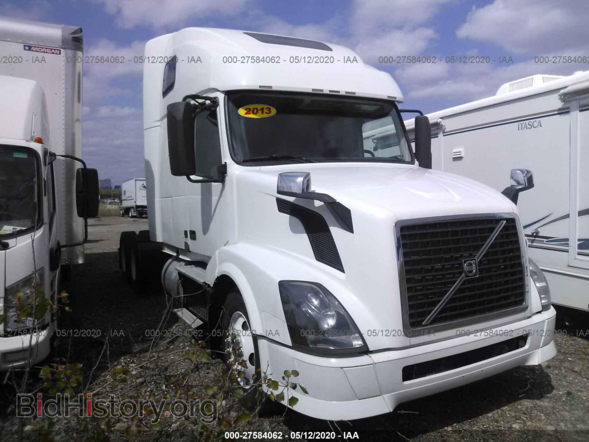 Фотография 4V4NC9TH0DN568409 - VOLVO VN 2013