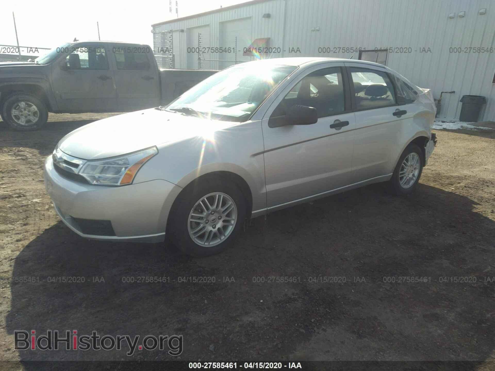 2011 FORD FOCUS - VIN: 1FAHP3FN6BW117851 - Фото 2