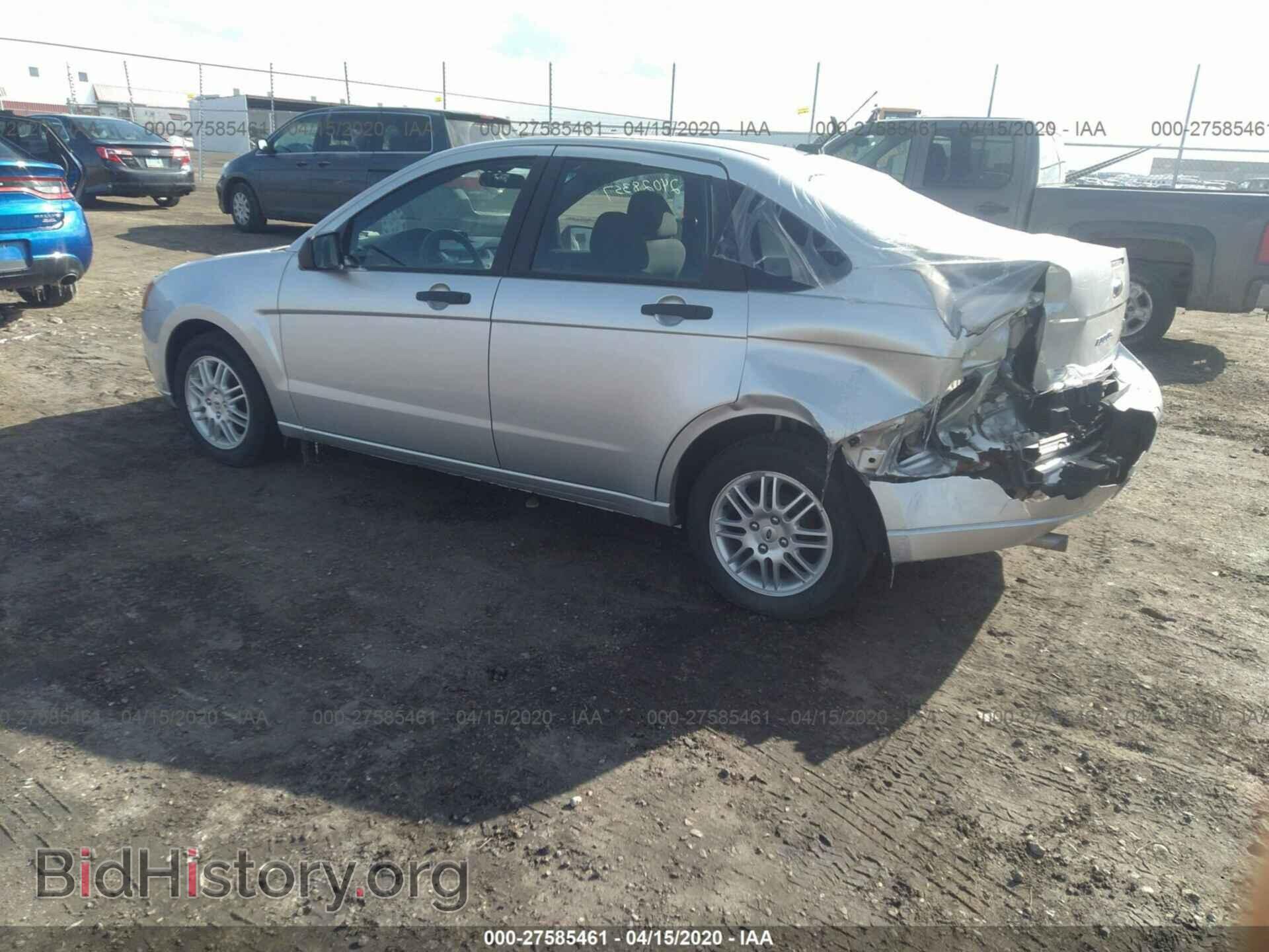 2011 FORD FOCUS - VIN: 1FAHP3FN6BW117851 - Фото 3