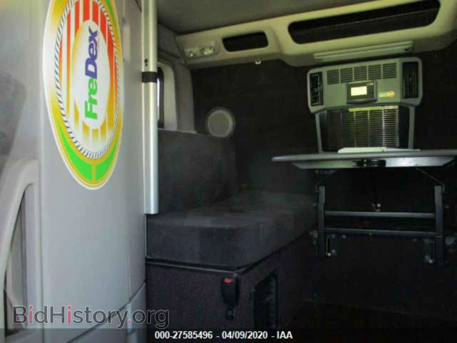 2011 VOLVO VN - VIN: 4V4NC9EJ4BN531098 - Фото 5