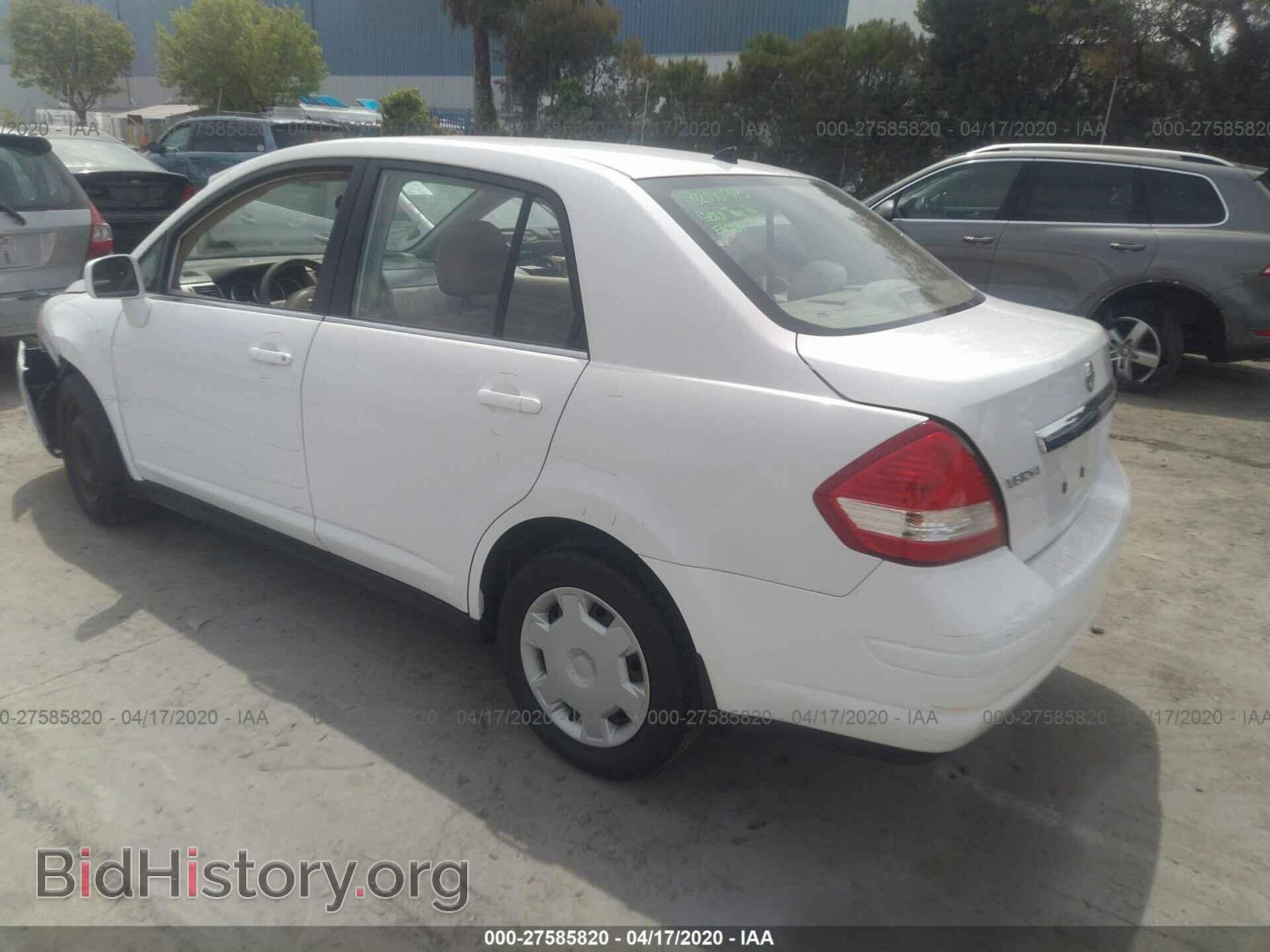 2008 NISSAN VERSA - VIN: 3N1BC11E28L352353 - Фото 3
