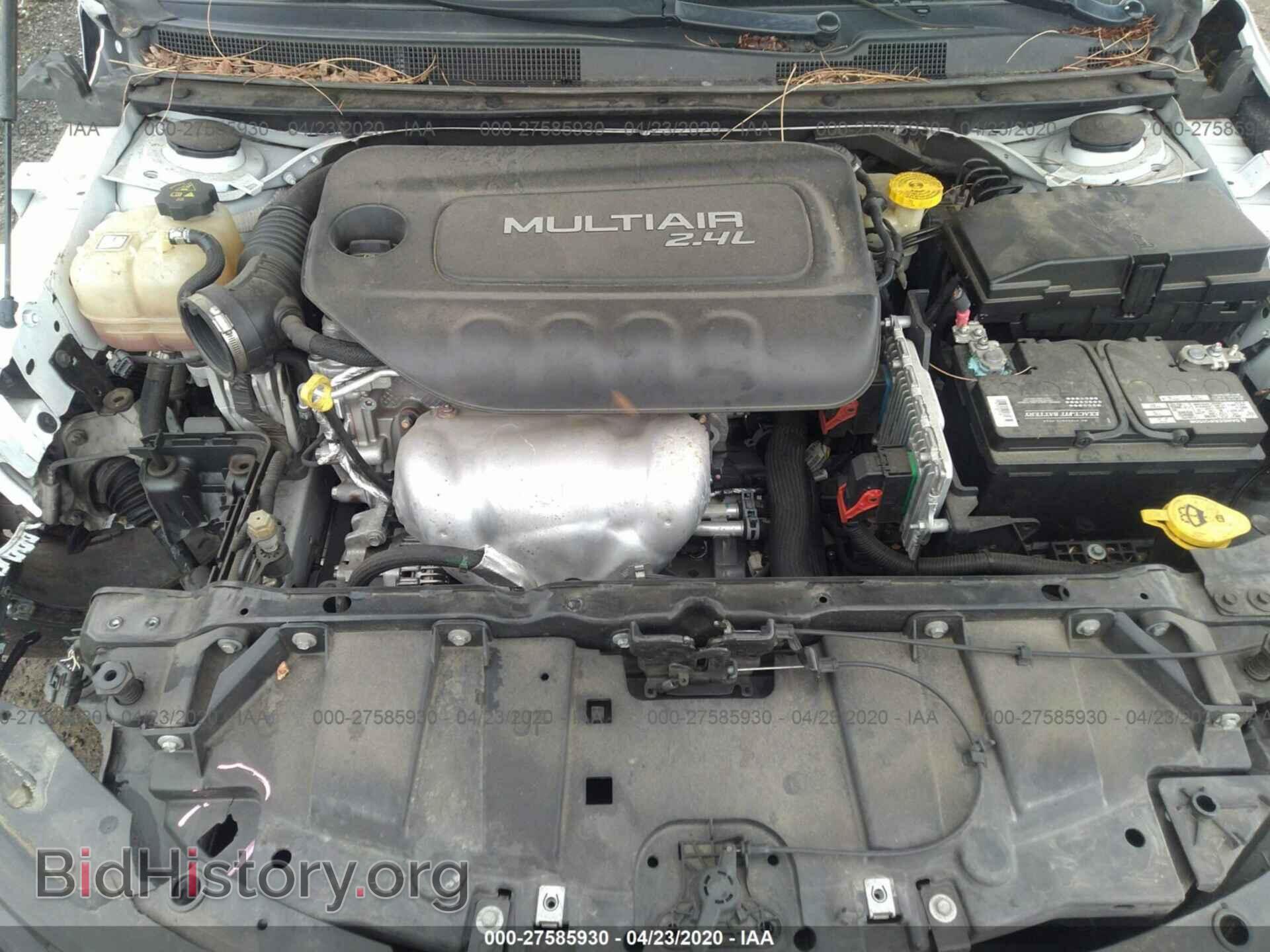 2015 CHRYSLER 200 - VIN: 1C3CCCBB4FN696379 - Фото 10