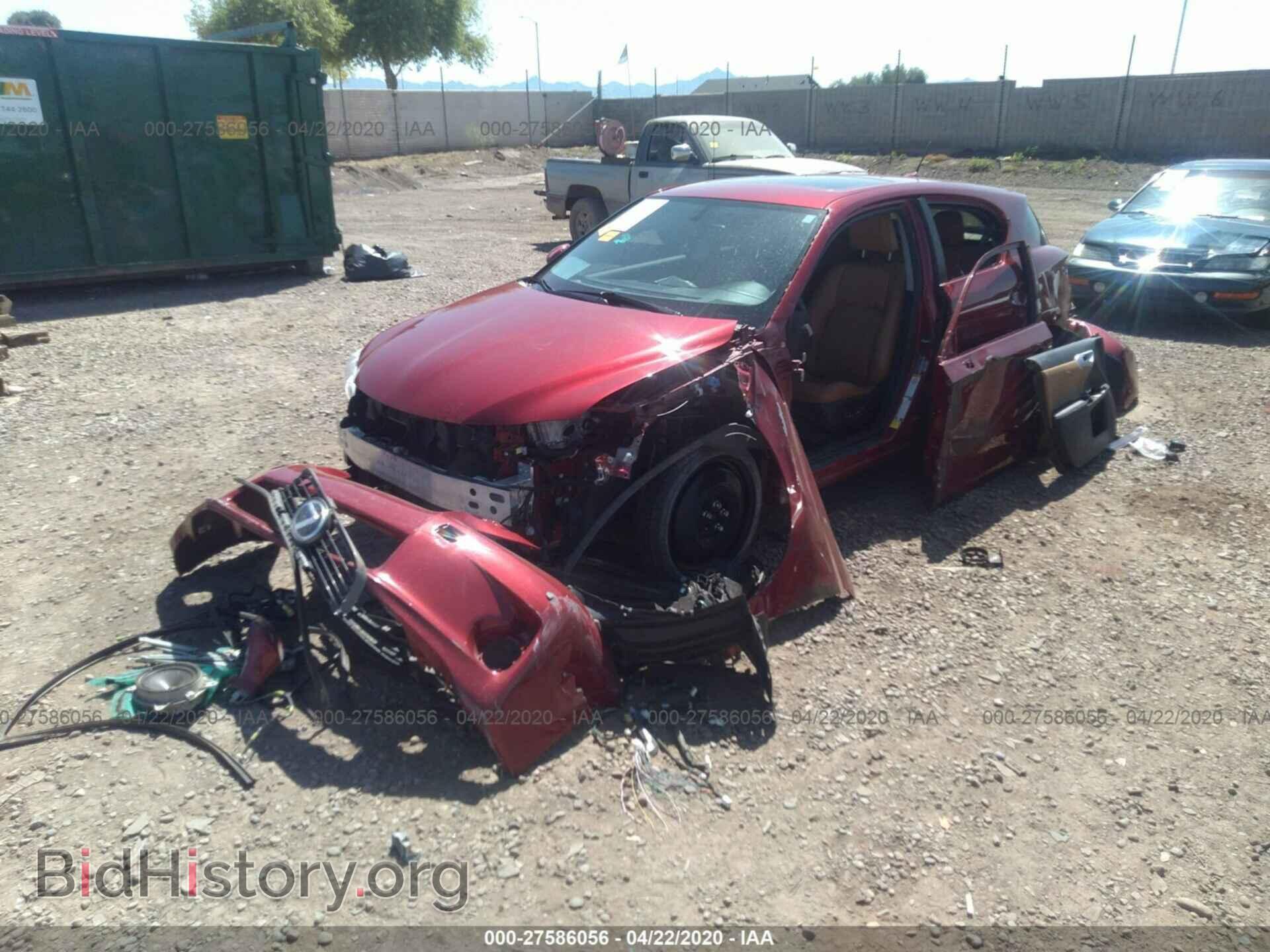 2012 LEXUS CT - VIN: JTHKD5BHXC2104855 - Photo 2
