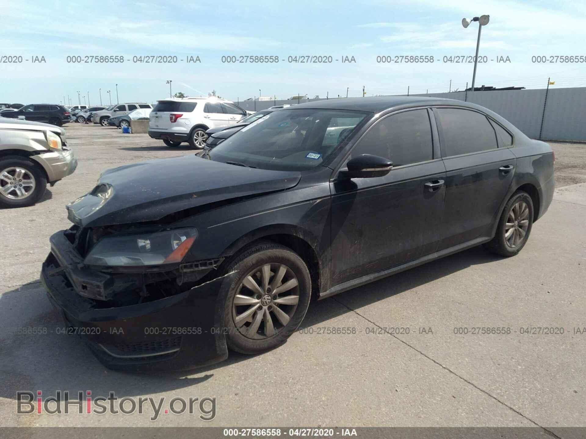2012 VOLKSWAGEN PASSAT - VIN: 1VWAH7A39CC025185 - Photo 2