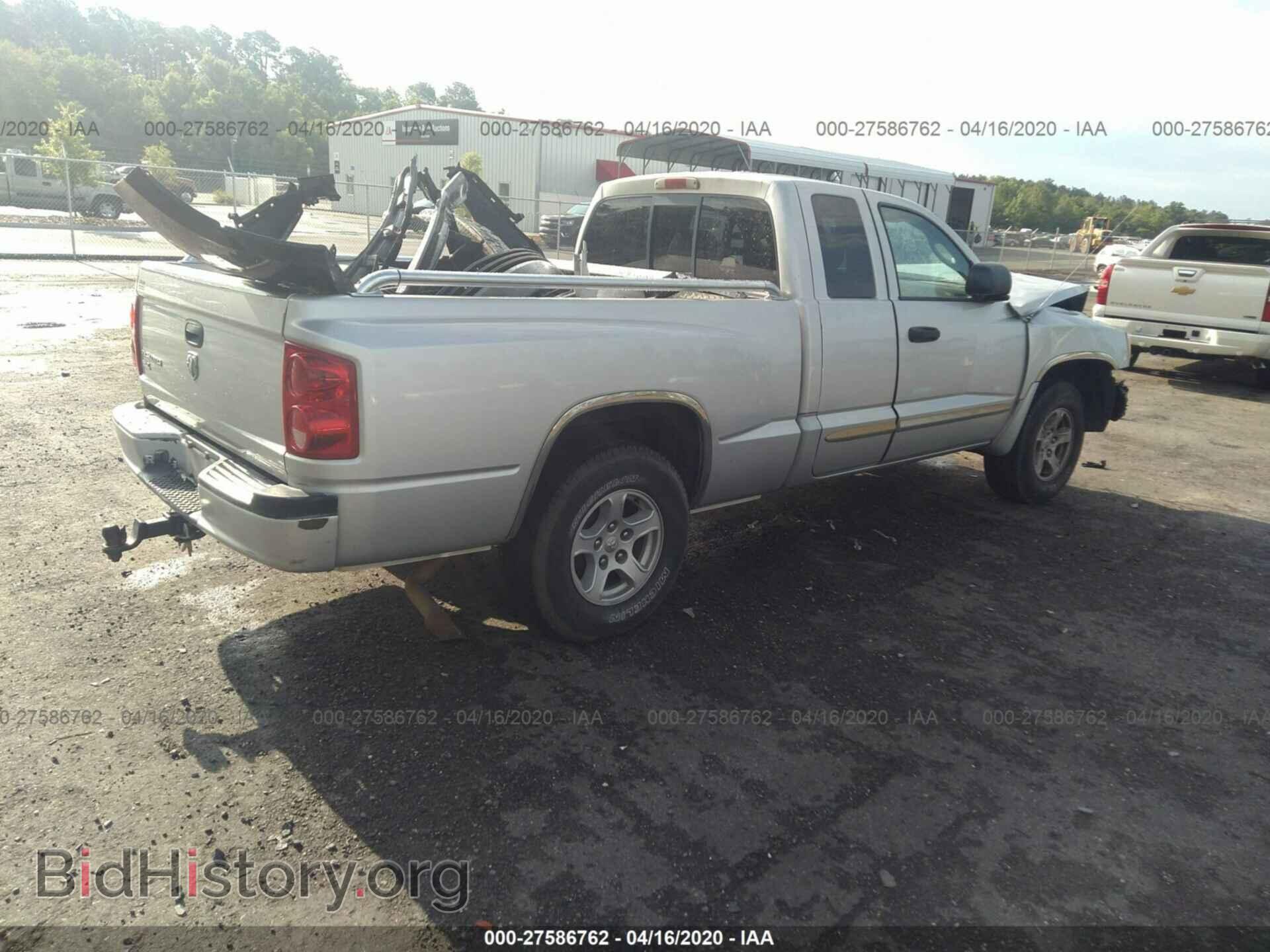 2005 DODGE DAKOTA - VIN: 1D7HE42K25S209235 - Фото 4