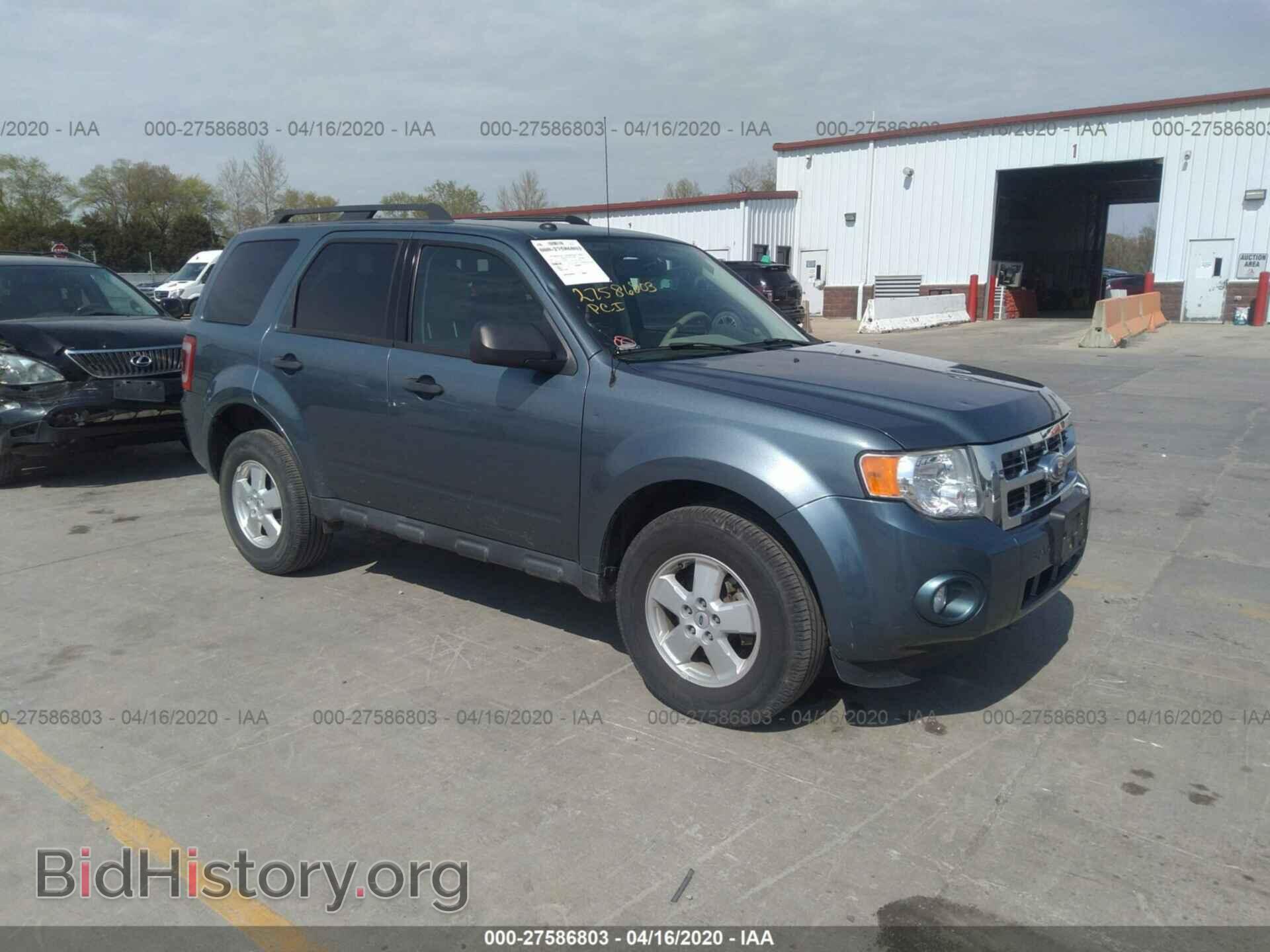 Фотография 1FMCU0DG4CKC82236 - FORD ESCAPE 2012