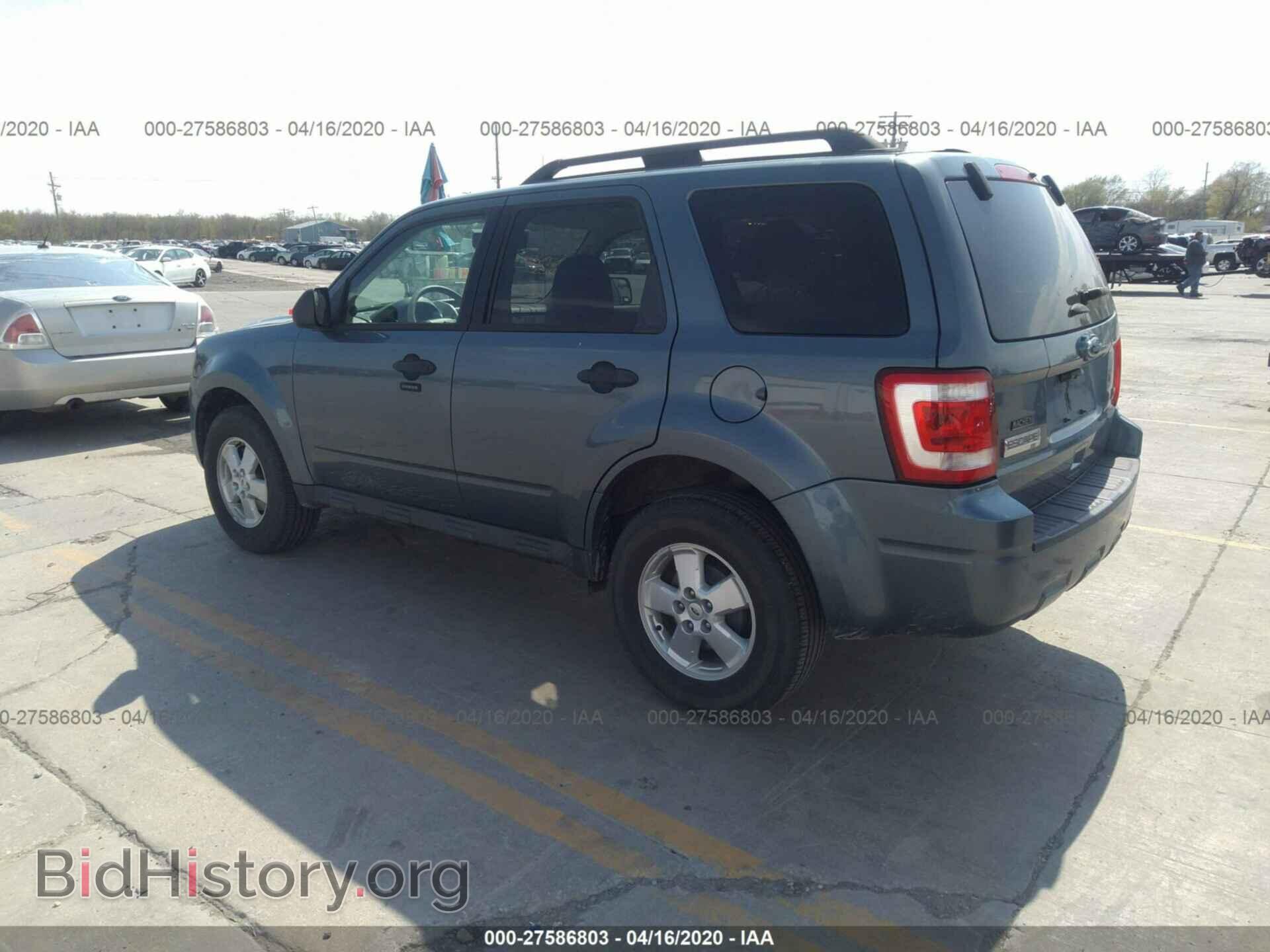 2012 FORD ESCAPE - VIN: 1FMCU0DG4CKC82236 - Фото 3