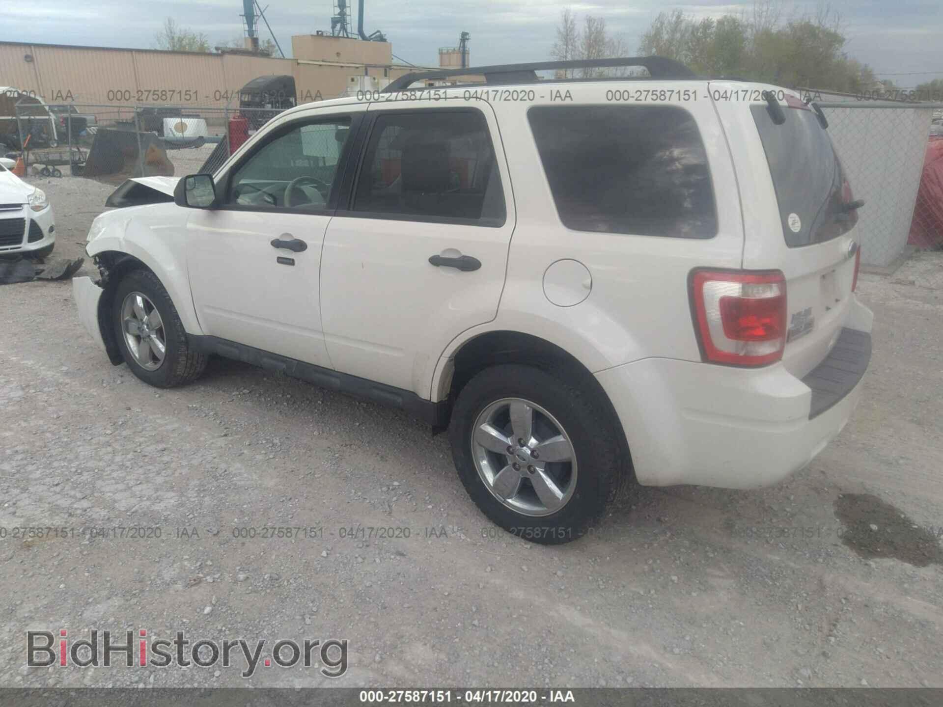 2012 FORD ESCAPE - VIN: 1FMCU0D72CKB40757 - Фото 3