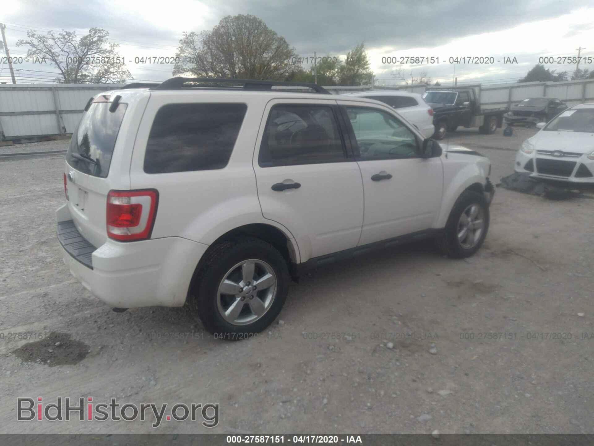 2012 FORD ESCAPE - VIN: 1FMCU0D72CKB40757 - Фото 4