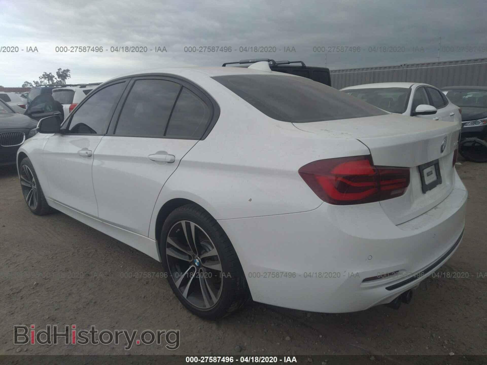 2018 BMW 330 - VIN: WBA8B9C57JEE82530 - Фото 3