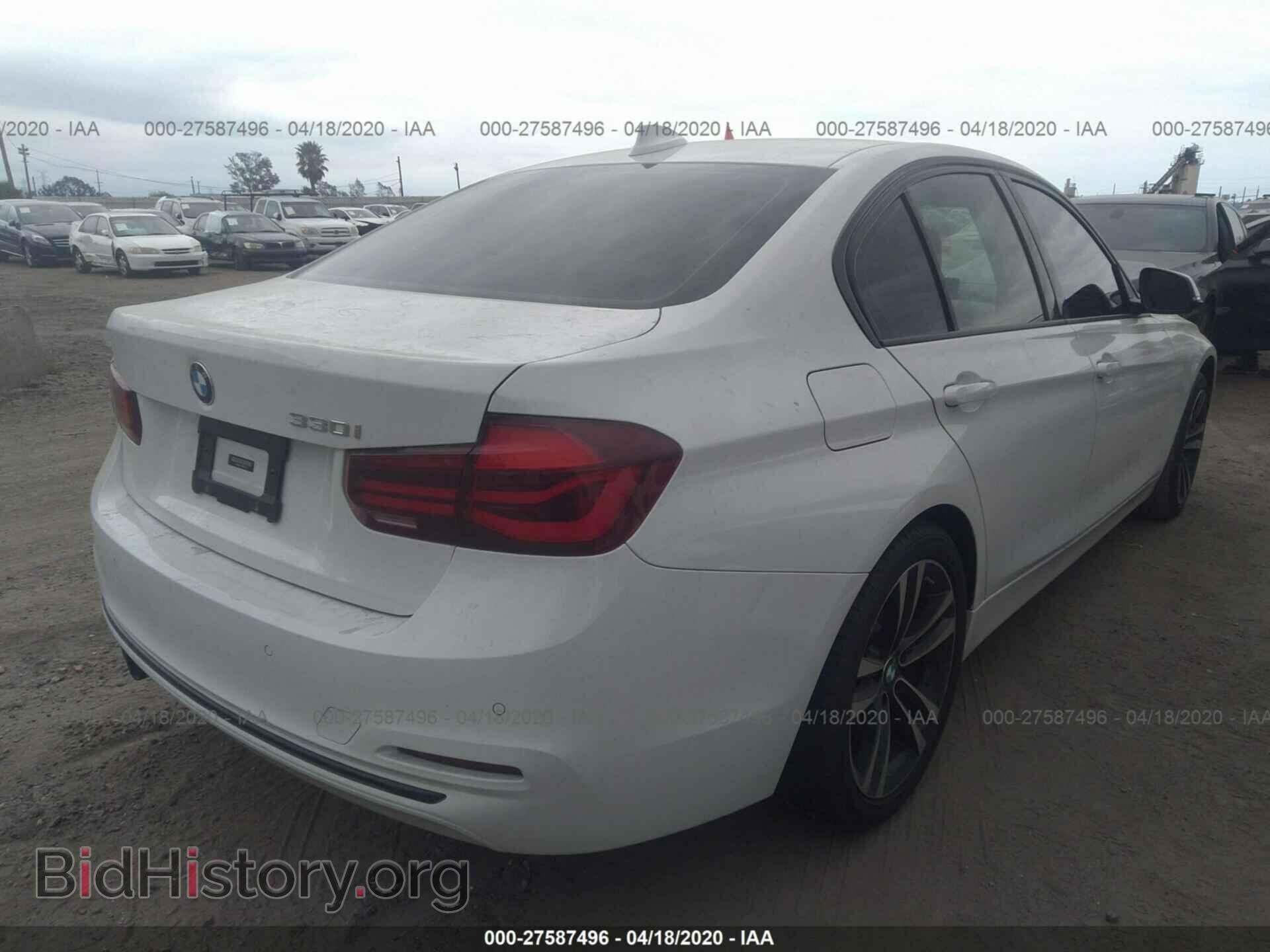 2018 BMW 330 - VIN: WBA8B9C57JEE82530 - Фото 4