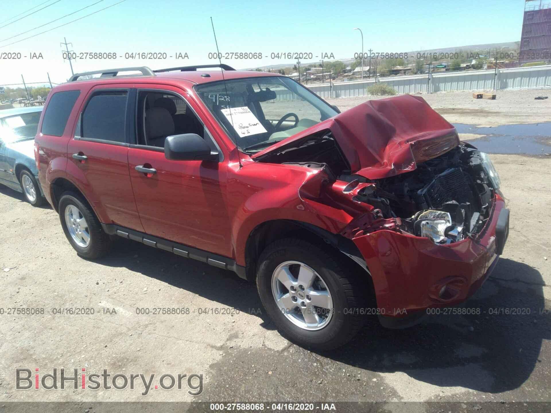 Фотография 1FMCU0D71CKC82615 - FORD ESCAPE 2012