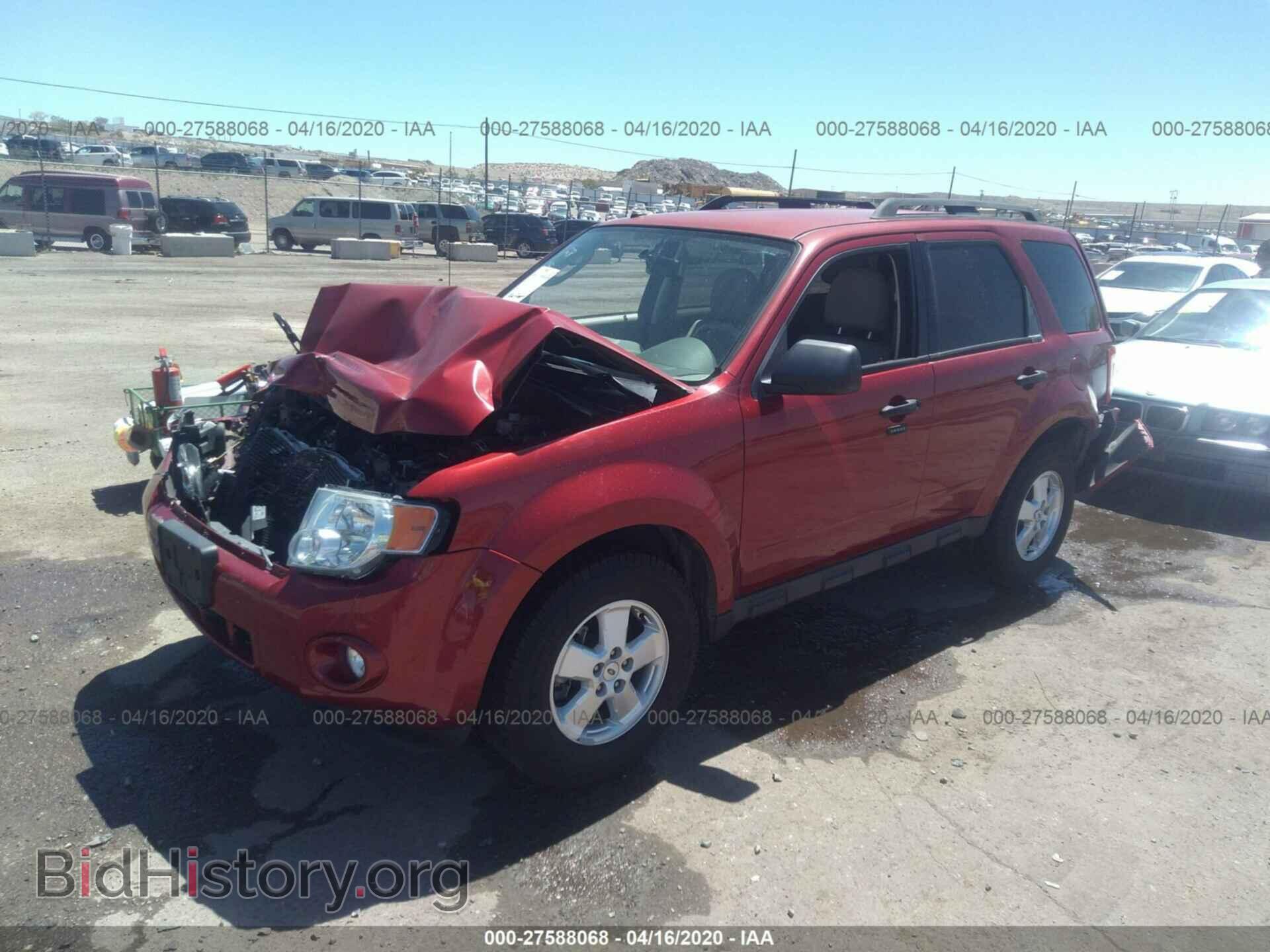 2012 FORD ESCAPE - VIN: 1FMCU0D71CKC82615 - Фото 2
