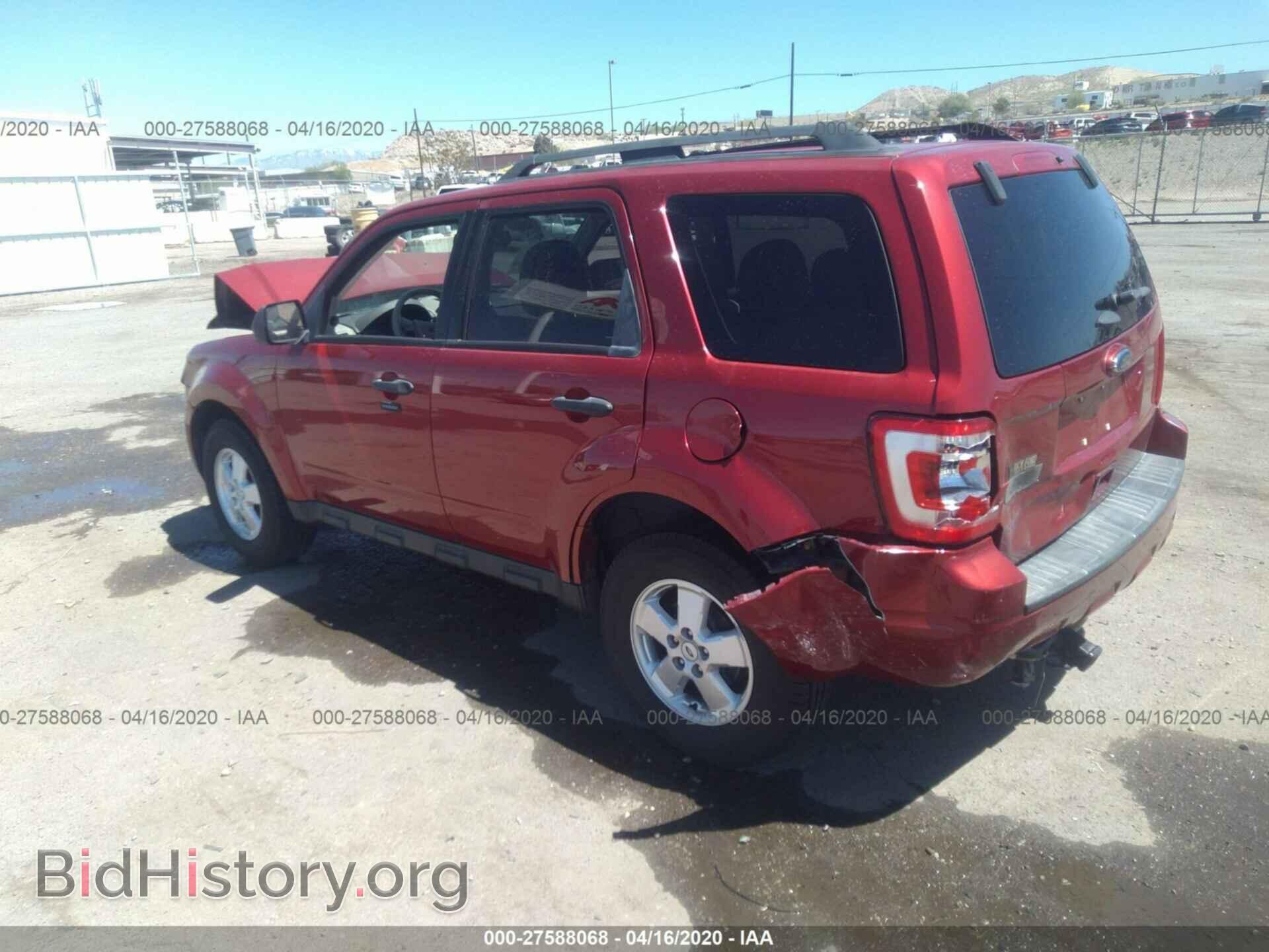 2012 FORD ESCAPE - VIN: 1FMCU0D71CKC82615 - Фото 3