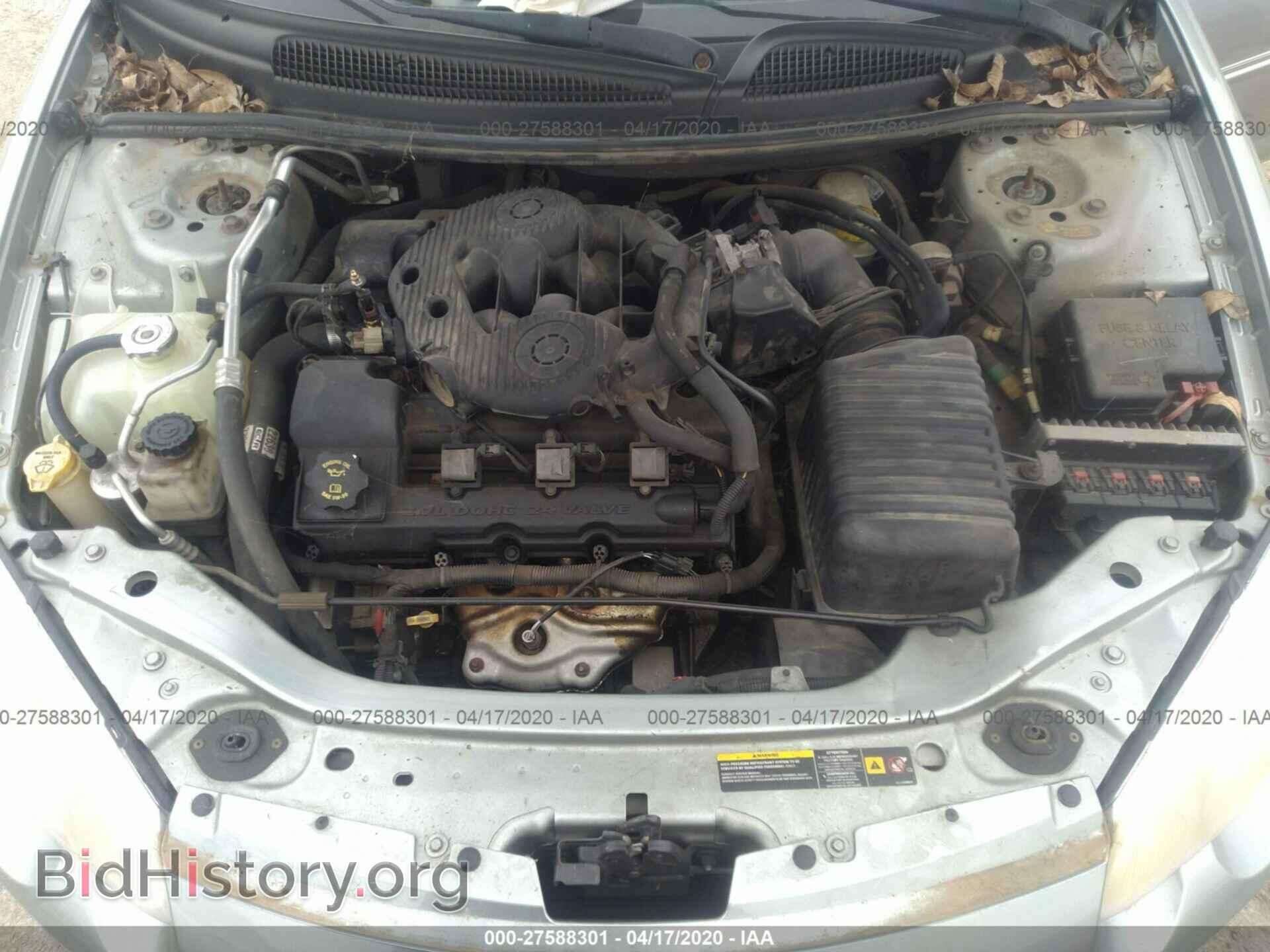 2004 CHRYSLER SEBRING - VIN: 1C3EL66R04N348867 - Фото 10
