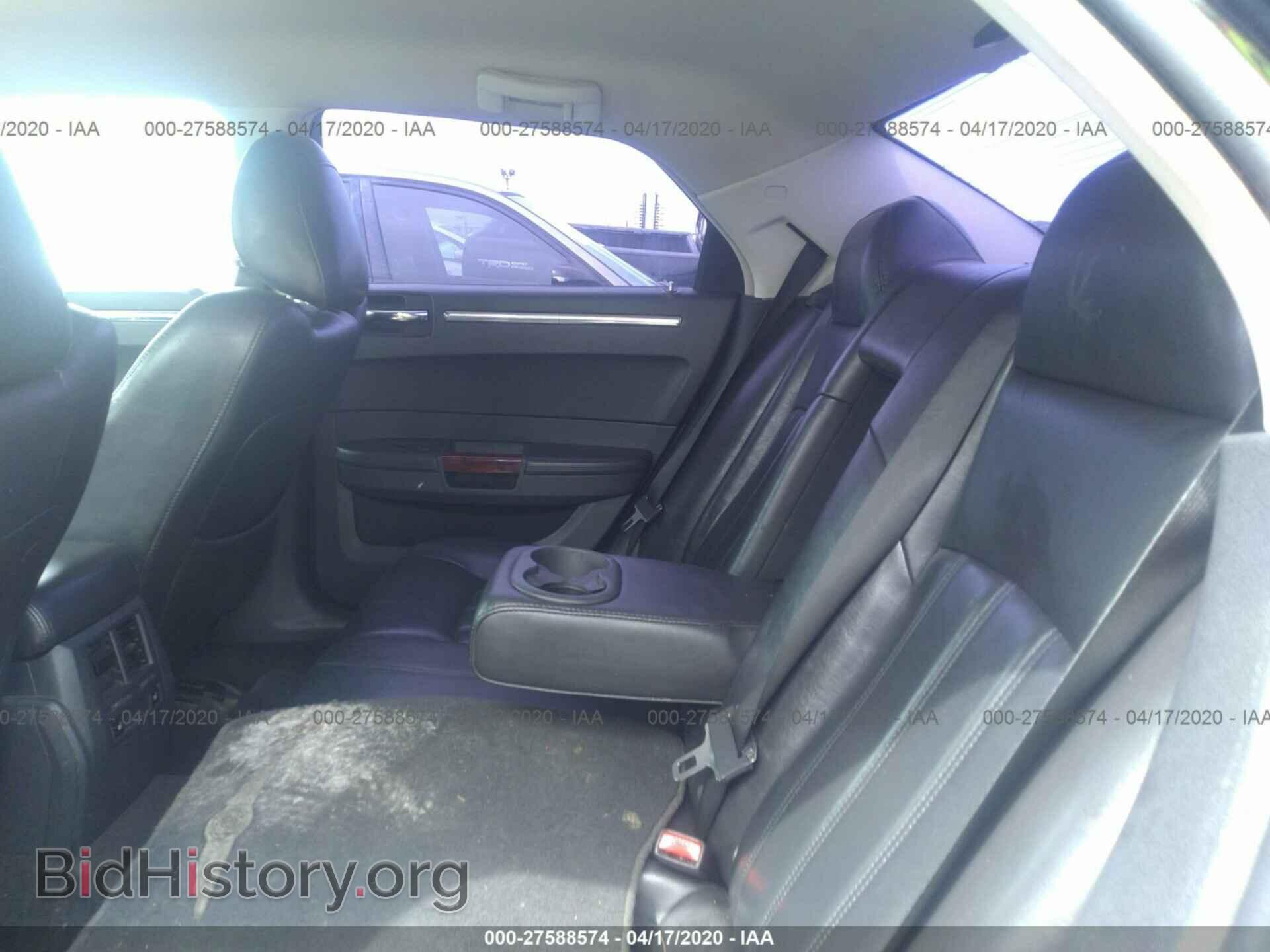 2010 CHRYSLER 300C - VIN: 2C3CA6CT8AH152175 - Фото 8