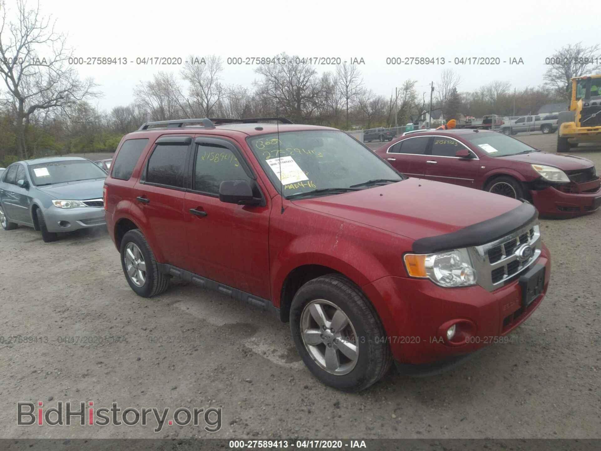 Photo 1FMCU0D74BKA21364 - FORD ESCAPE 2011