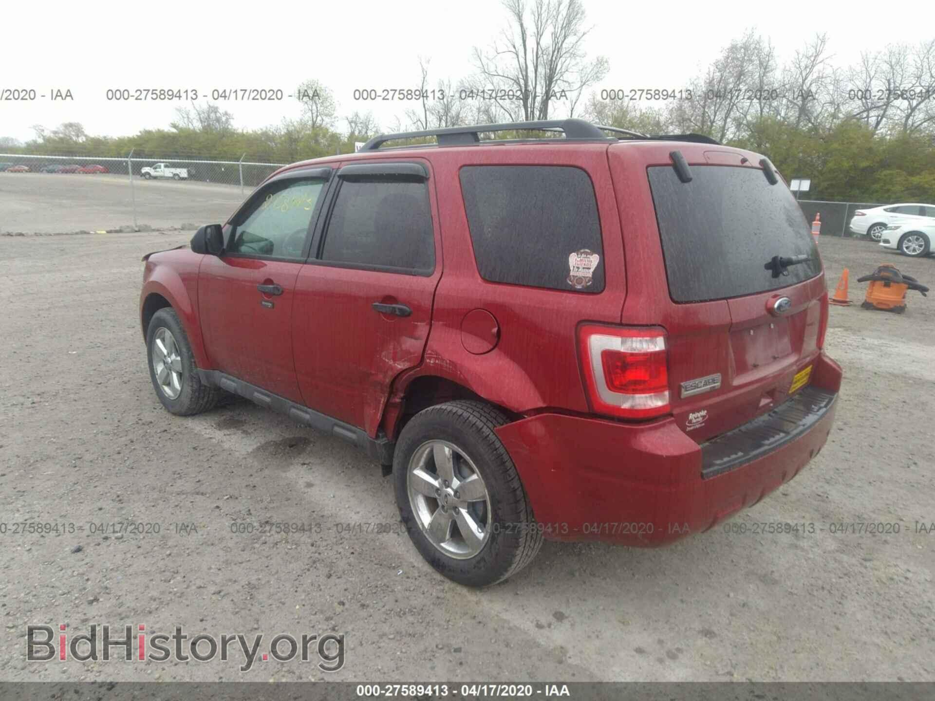 2011 FORD ESCAPE - VIN: 1FMCU0D74BKA21364 - Photo 3