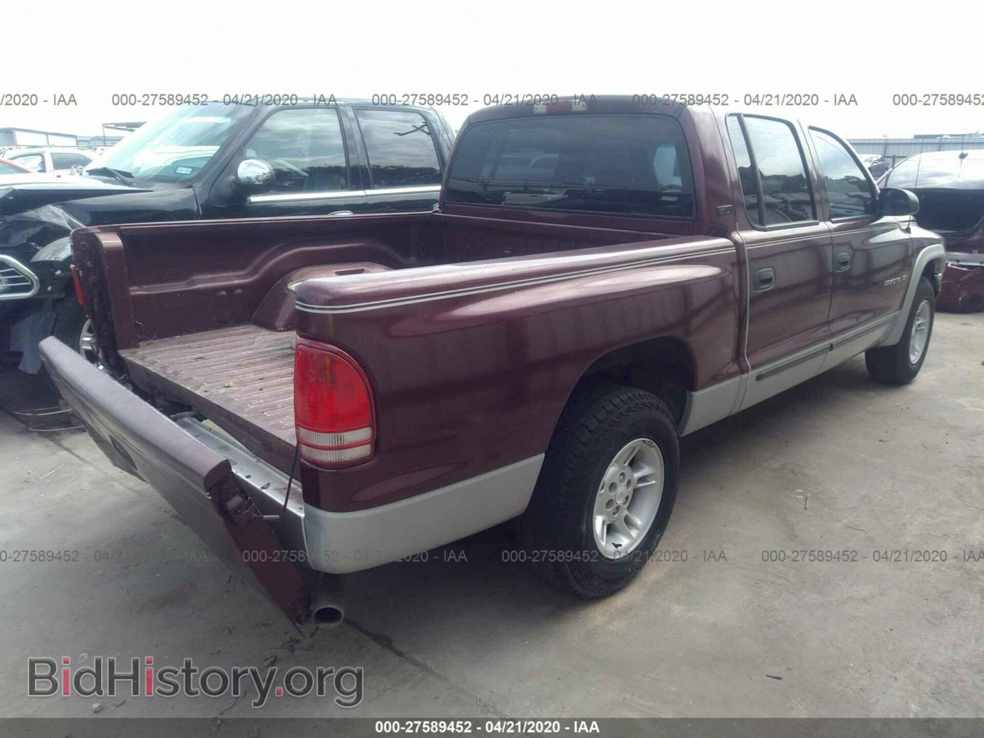 2000 DODGE DAKOTA - VIN: 1B7GL2AN8YS745672 - Photo 4