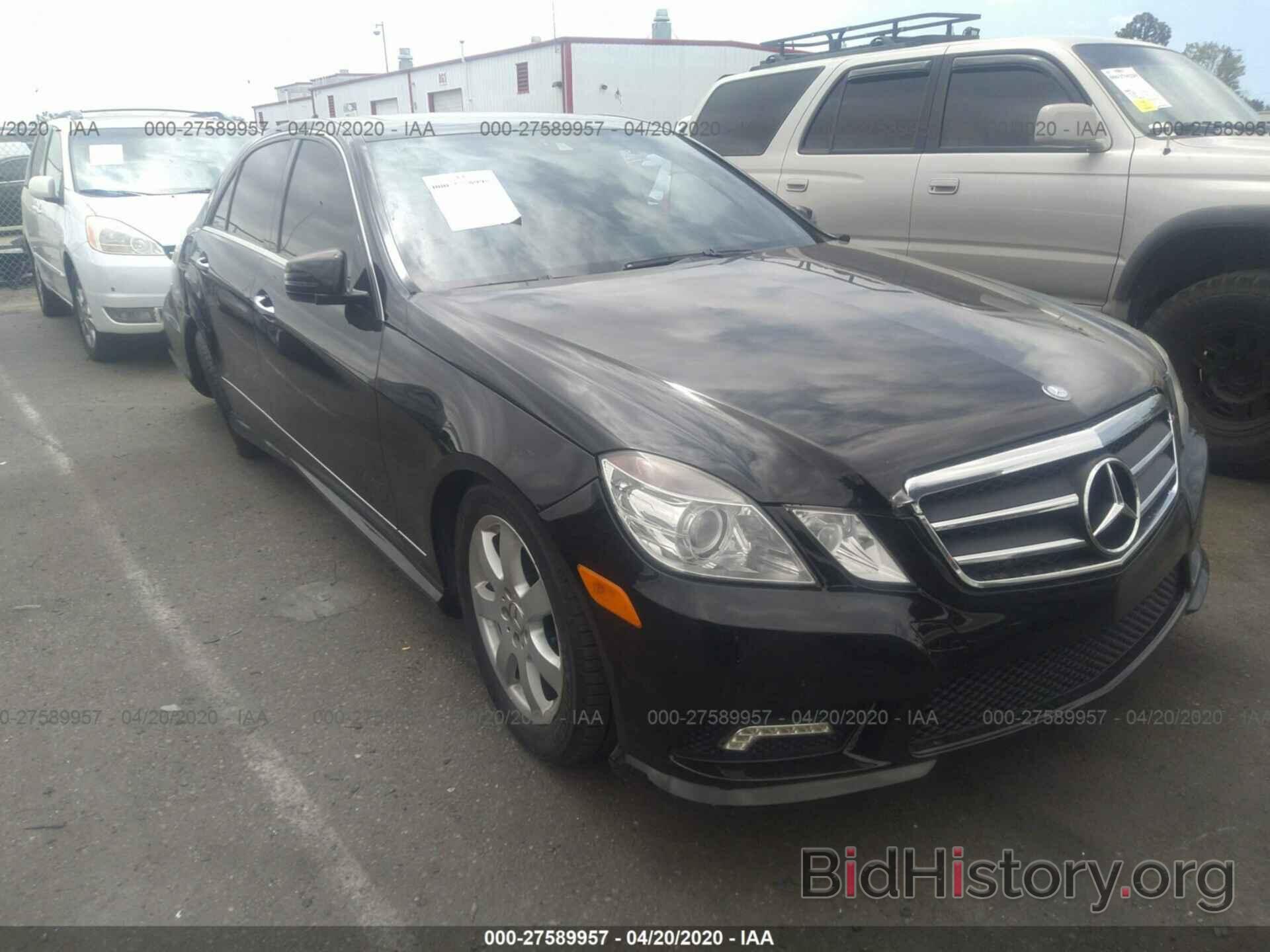 Photo WDDHF5GB5BA286534 - MERCEDES-BENZ E-CLASS 2011