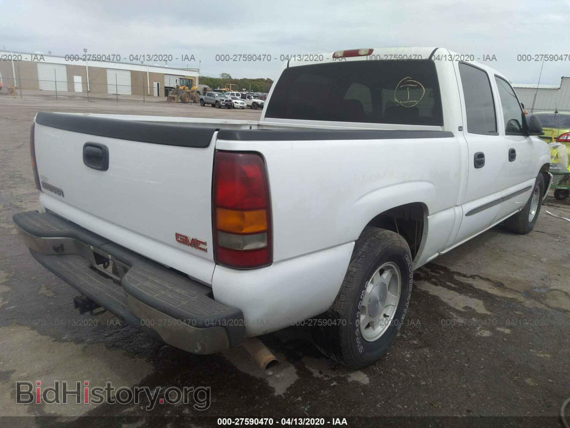 2004 GMC NEW SIERRA - VIN: 2GTEC13T641418792 - Фото 4