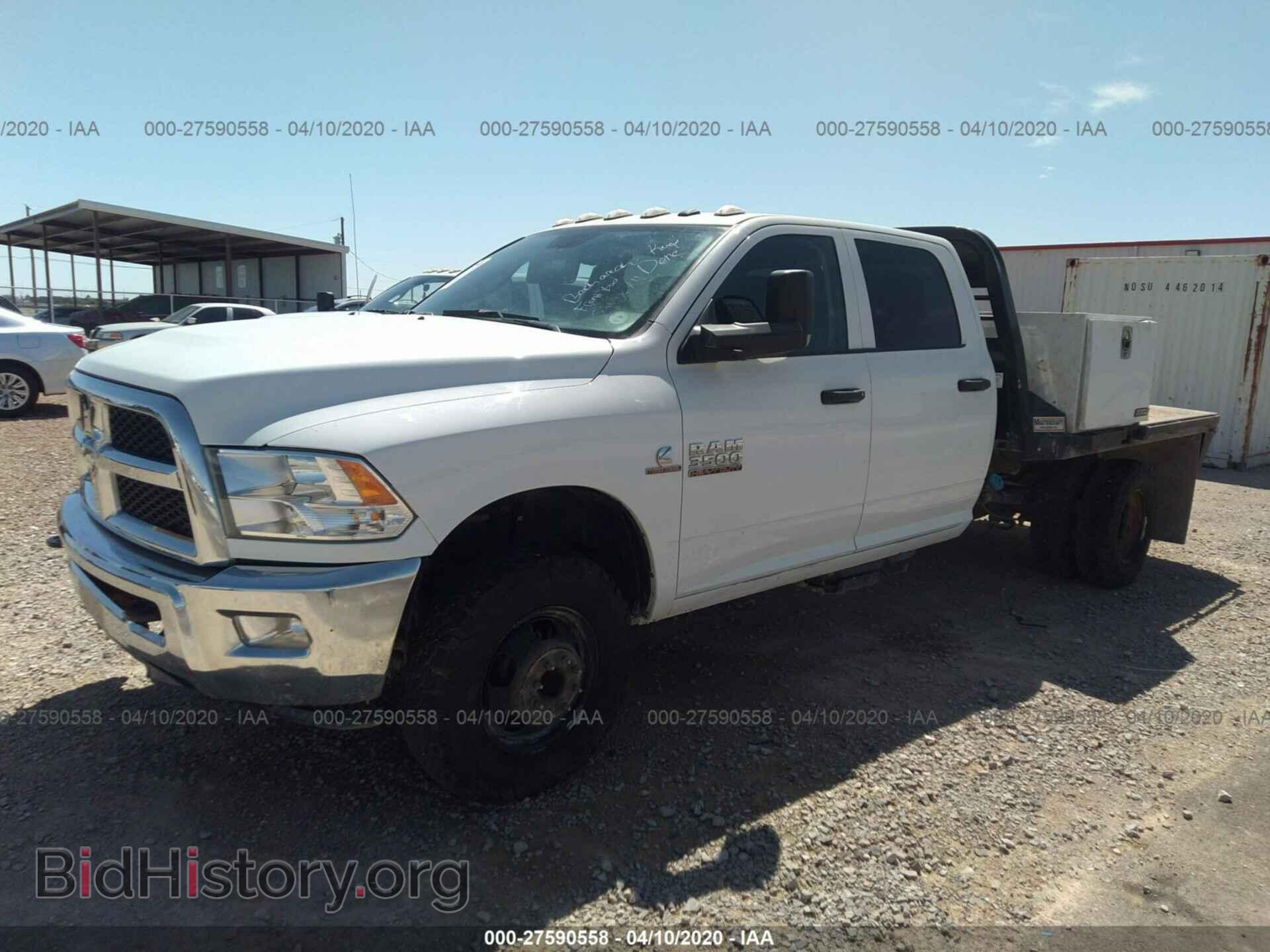 2018 RAM 3500 - VIN: 3C7WRTCL6JG213185 - Photo 2