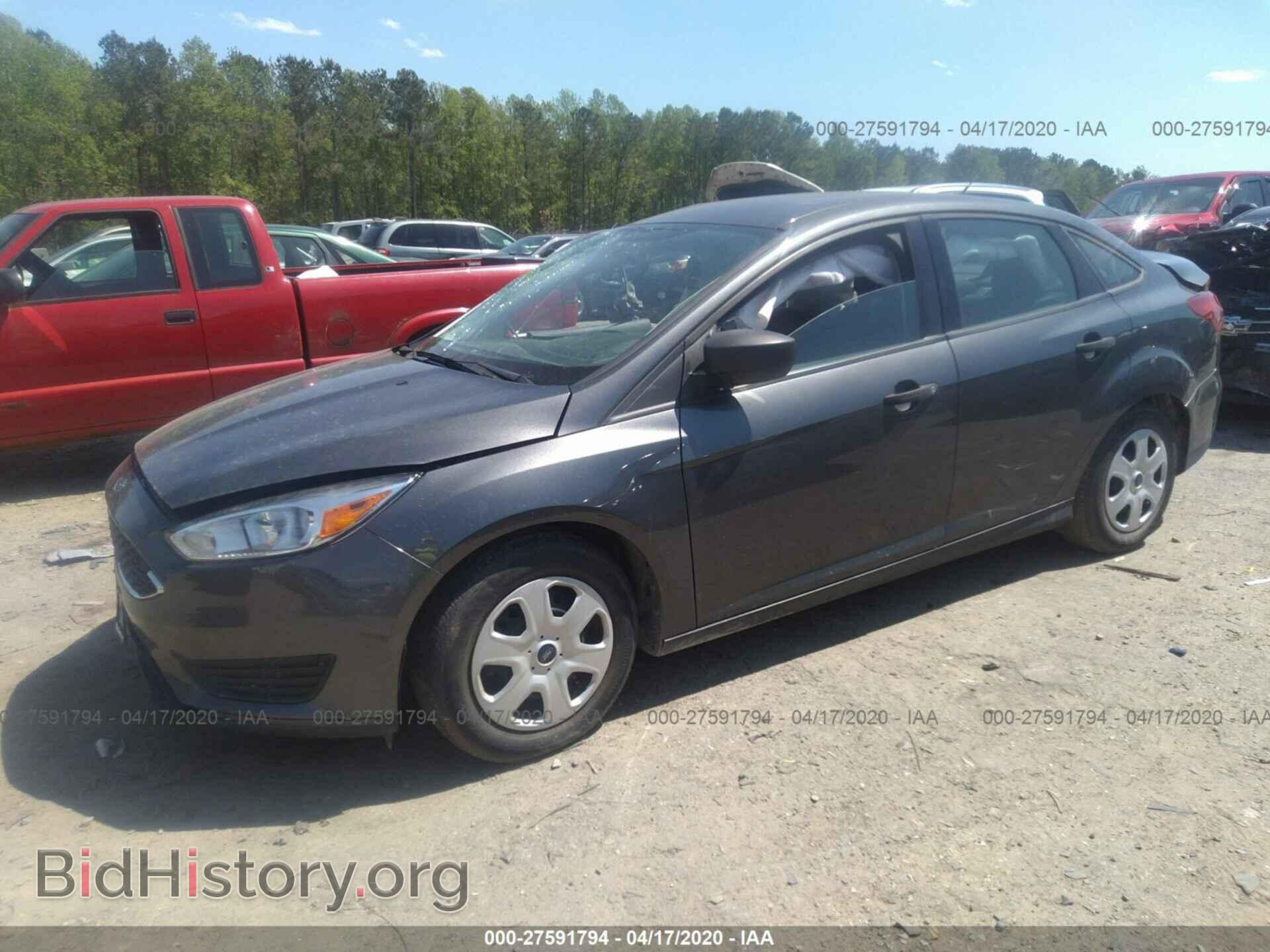 2017 FORD FOCUS - VIN: 1FADP3E20HL256745 - Photo 2
