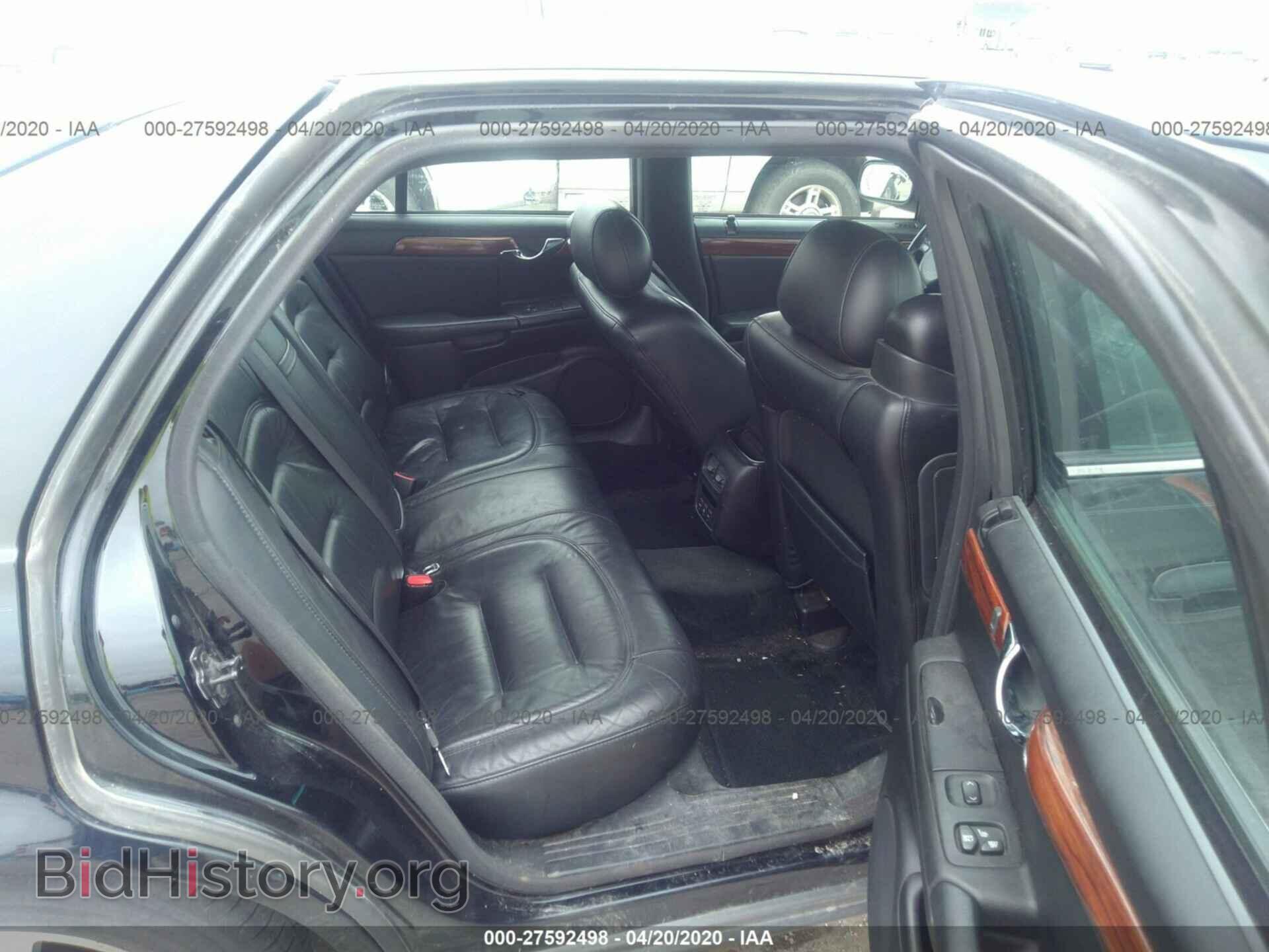2003 CADILLAC DEVILLE - VIN: 1G6KD54Y43U196003 - Photo 8