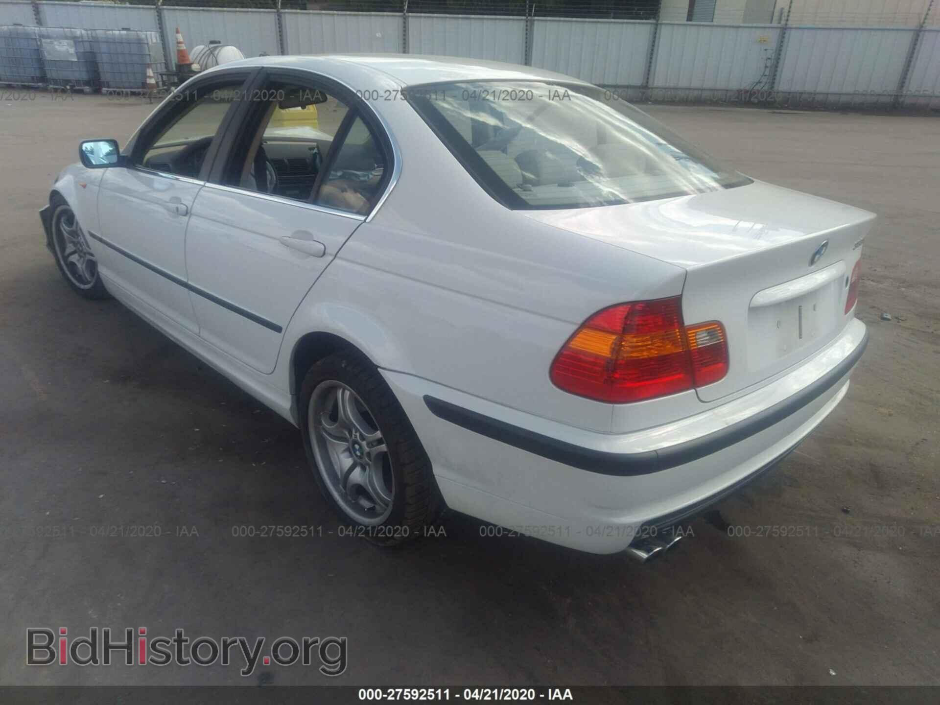 2003 BMW 330 - VIN: WBAEV53423KM26037 - Фото 3