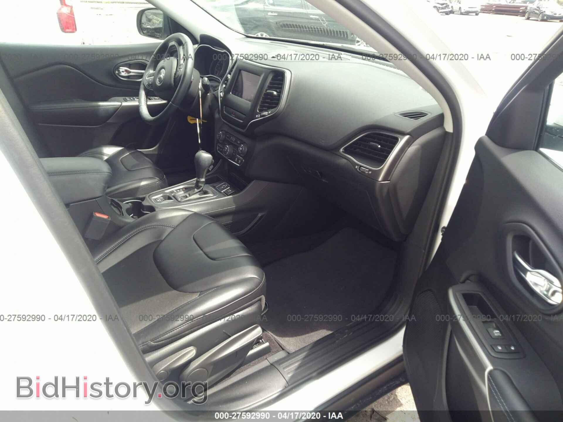 2019 JEEP CHEROKEE - VIN: 1C4PJLLB5KD204279 - Фото 5