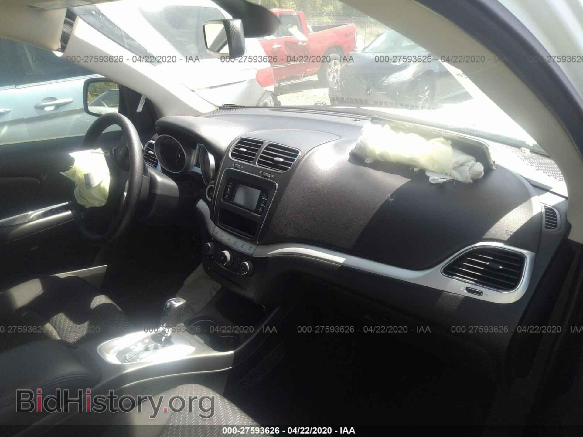 2018 DODGE JOURNEY - VIN: 3C4PDCAB9JT524630 - Фото 5