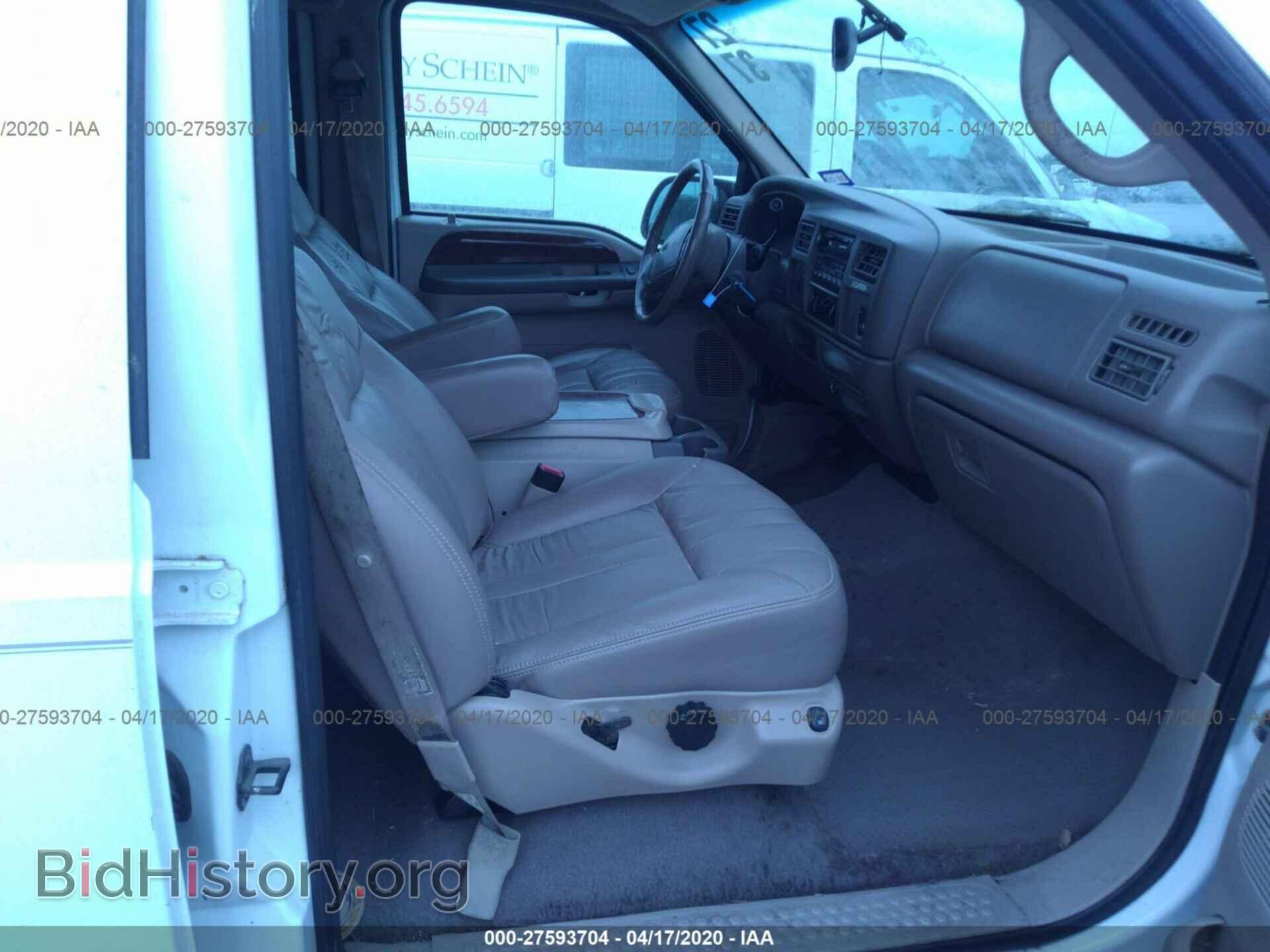 2000 FORD EXCURSION - VIN: 1FMNU42L2YEA38137 - Photo 5