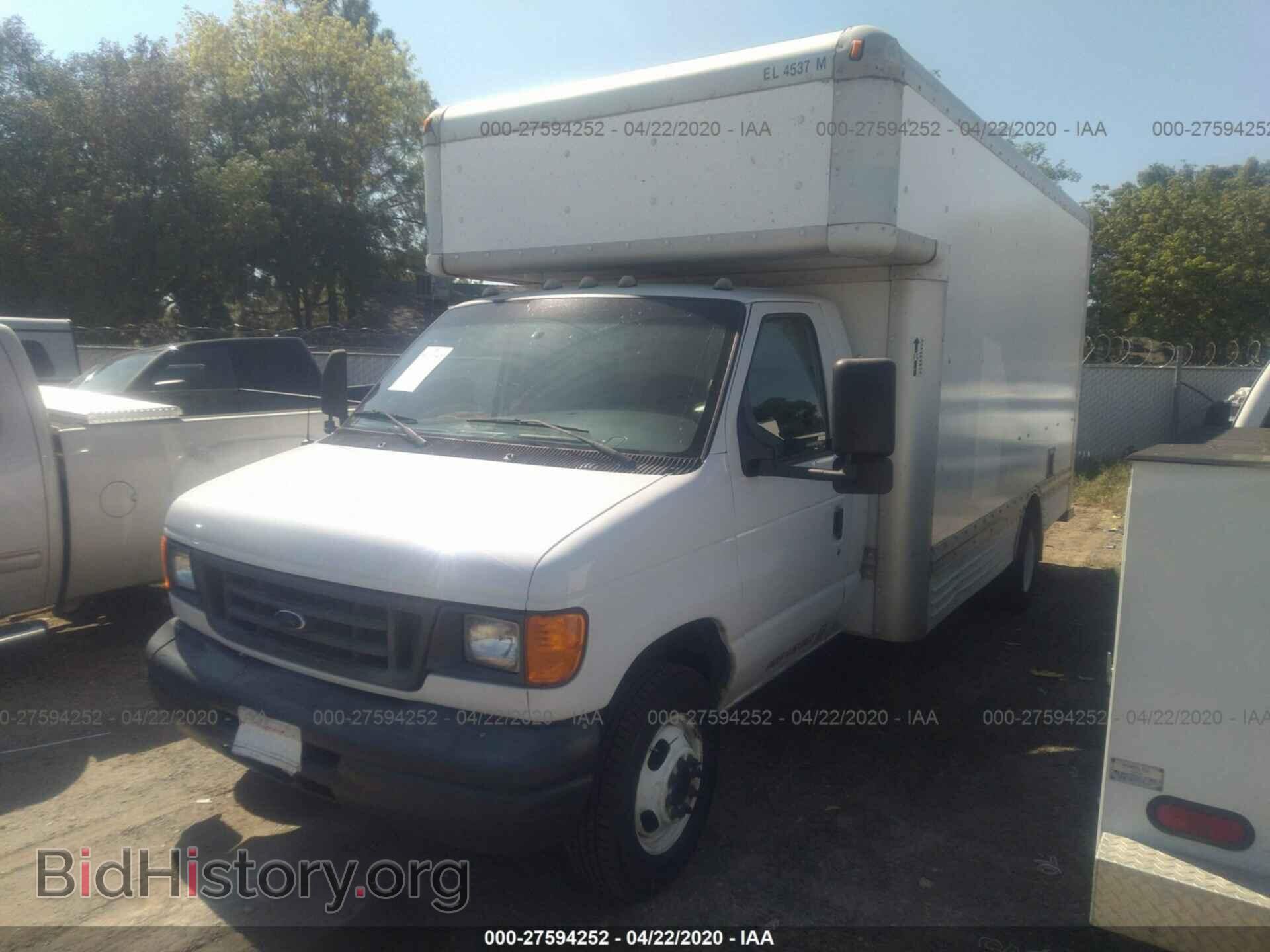 2007 FORD ECONOLINE - VIN: 1FDXE45S97DA18285 - Фото 2