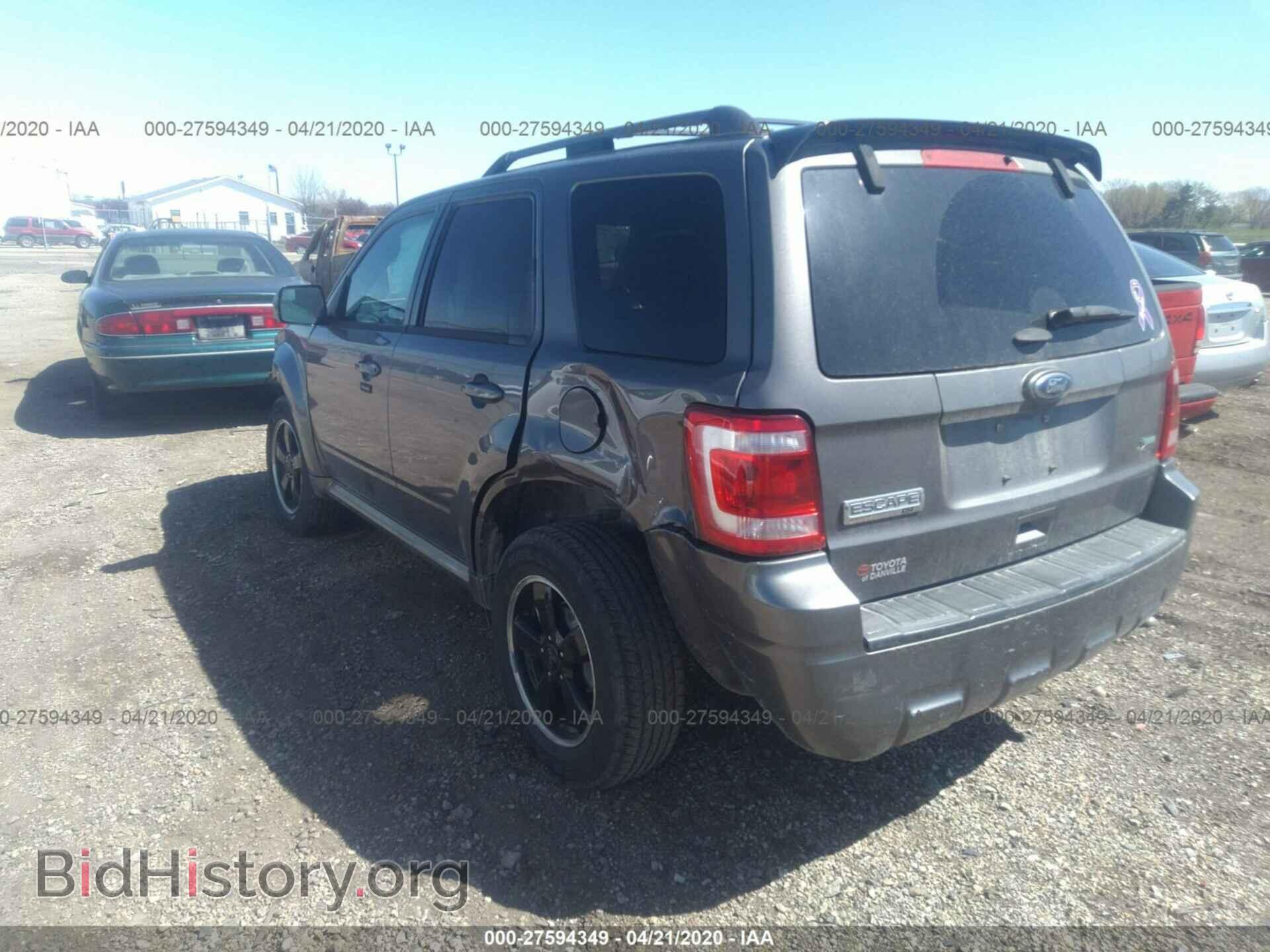 2011 FORD ESCAPE - VIN: 1FMCU0DG5BKA74641 - Фото 3