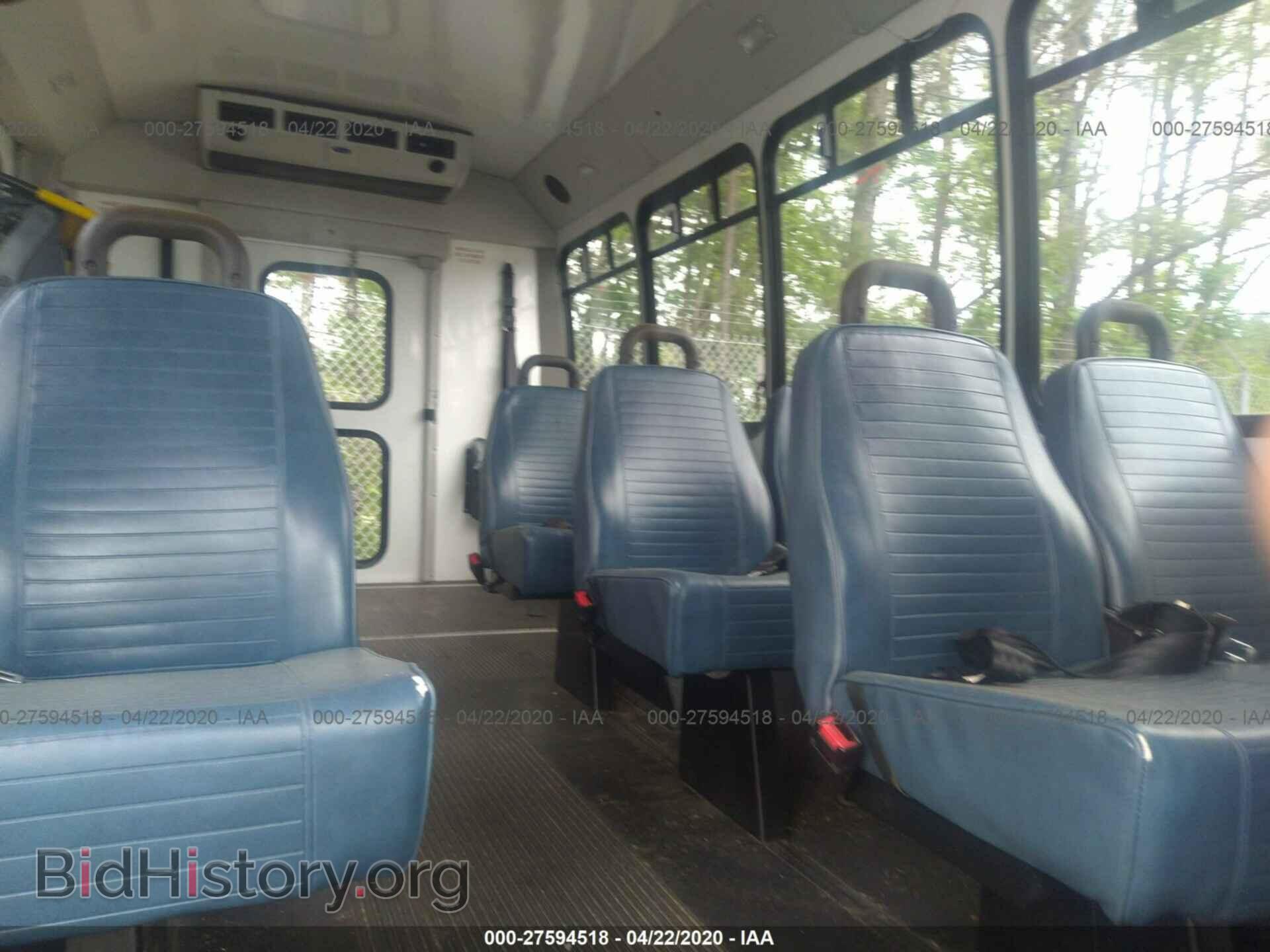2011 FORD ECONOLINE - VIN: 1FDFE4FS6BDA13371 - Фото 7