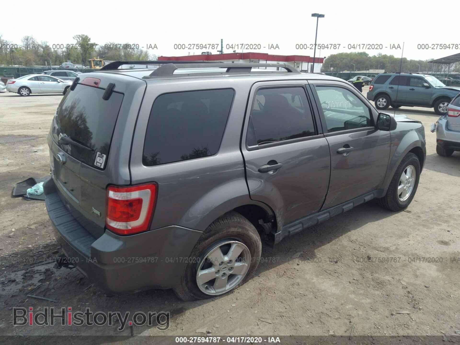 2011 FORD ESCAPE - VIN: 1FMCU9DG4BKB69230 - Фото 4