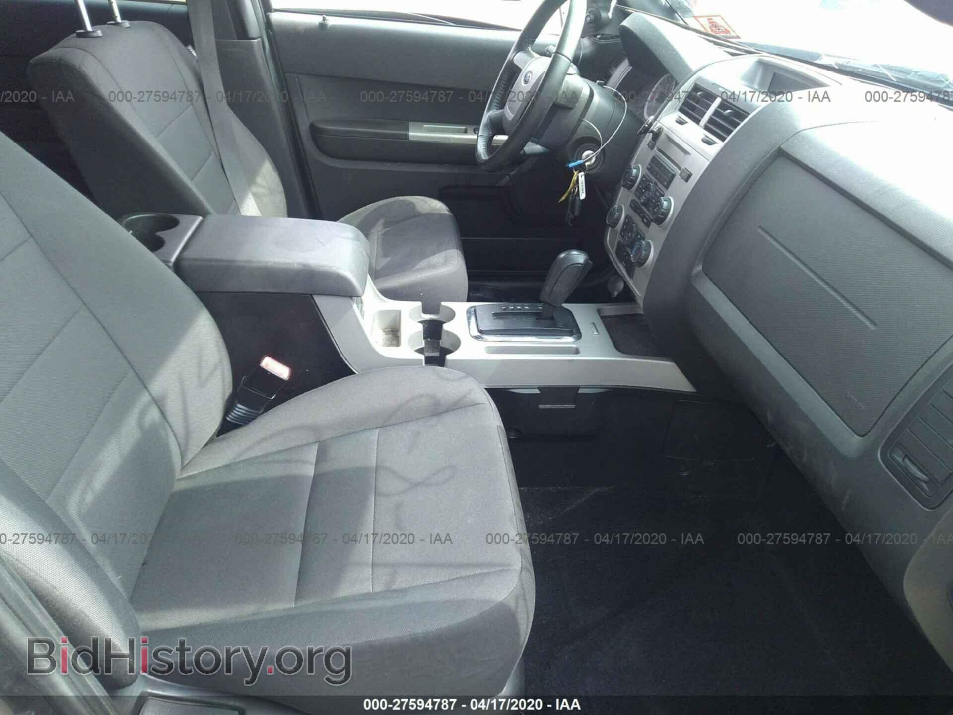 2011 FORD ESCAPE - VIN: 1FMCU9DG4BKB69230 - Фото 5