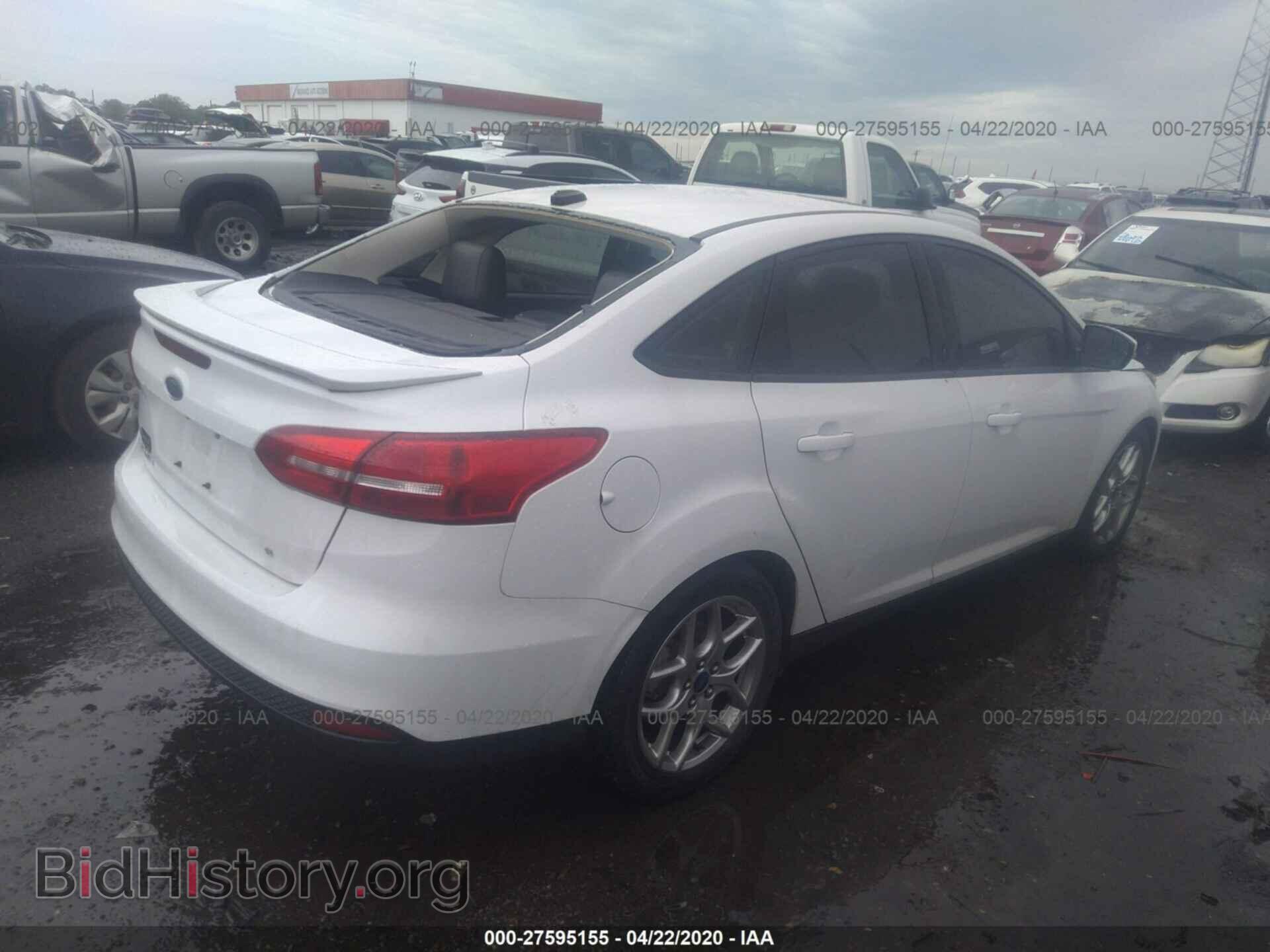 2015 FORD FOCUS - VIN: 1FADP3F2XFL330040 - Photo 4