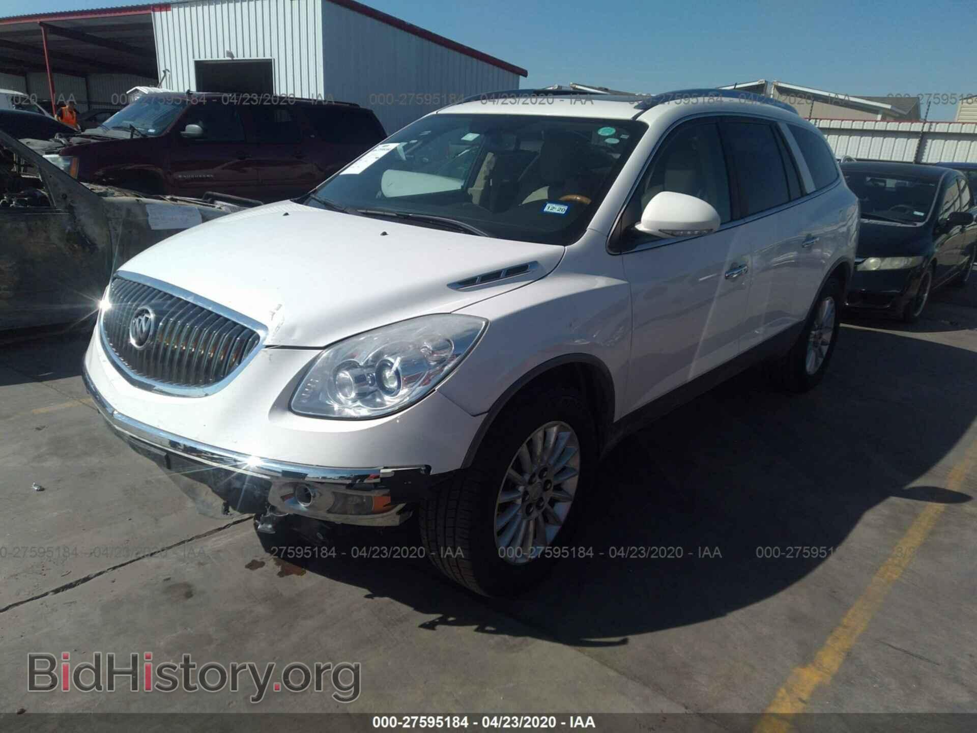 2012 BUICK ENCLAVE - VIN: 5GAKRCEDXCJ216997 - Фото 2