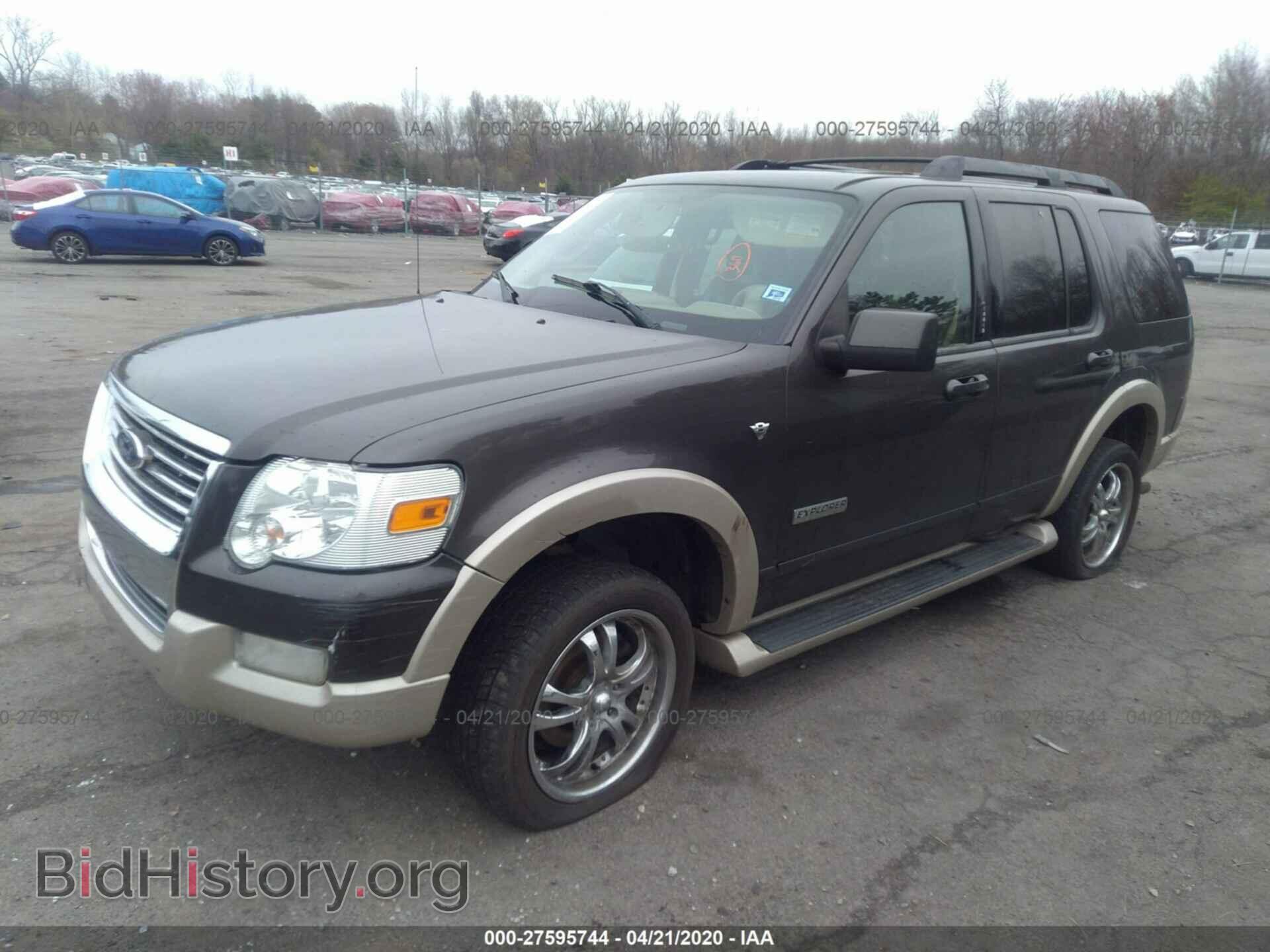 2007 FORD EXPLORER - VIN: 1FMEU748X7UB73199 - Фото 2