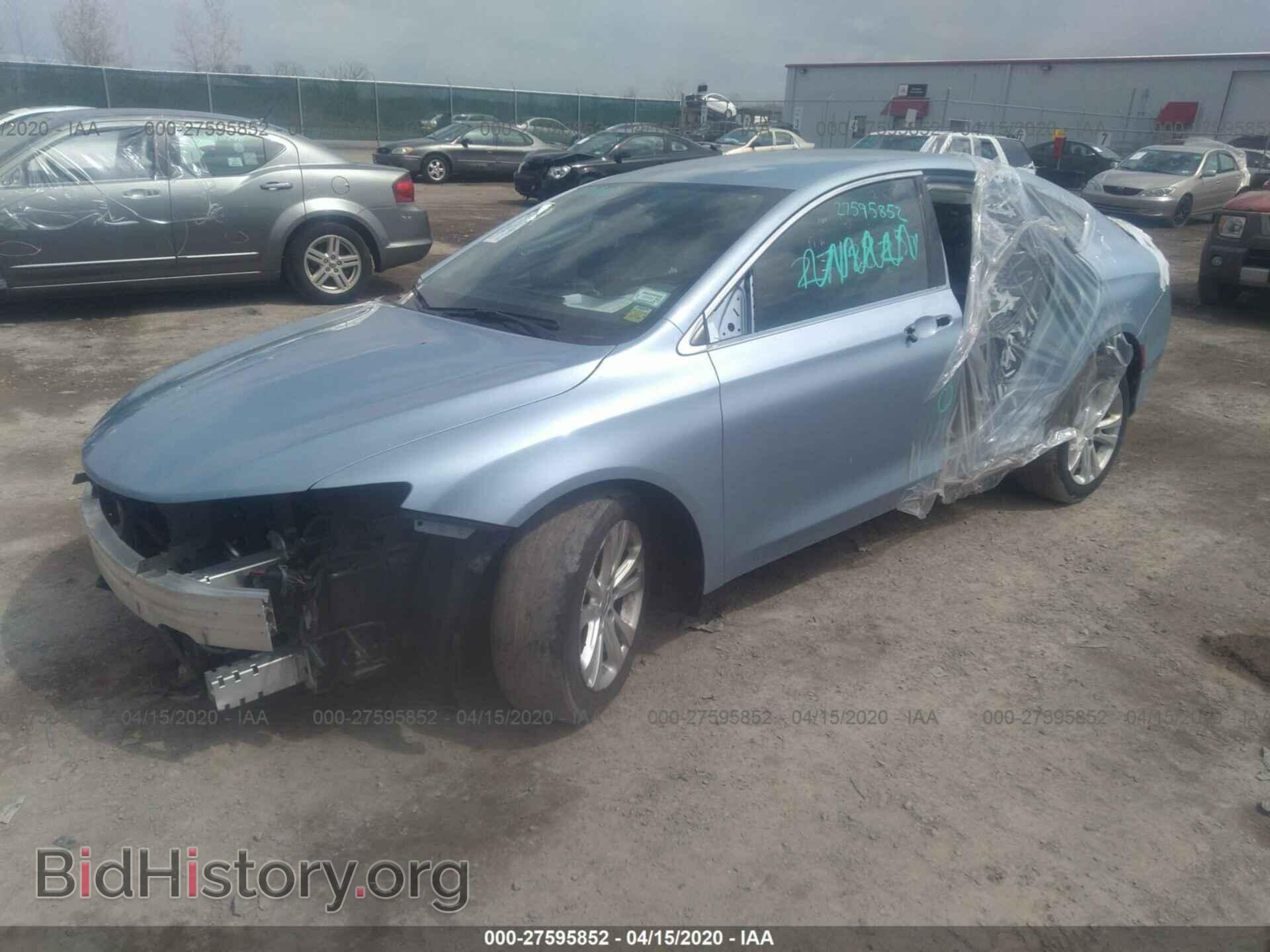 2015 CHRYSLER 200 - VIN: 1C3CCCAB9FN745903 - Фото 2