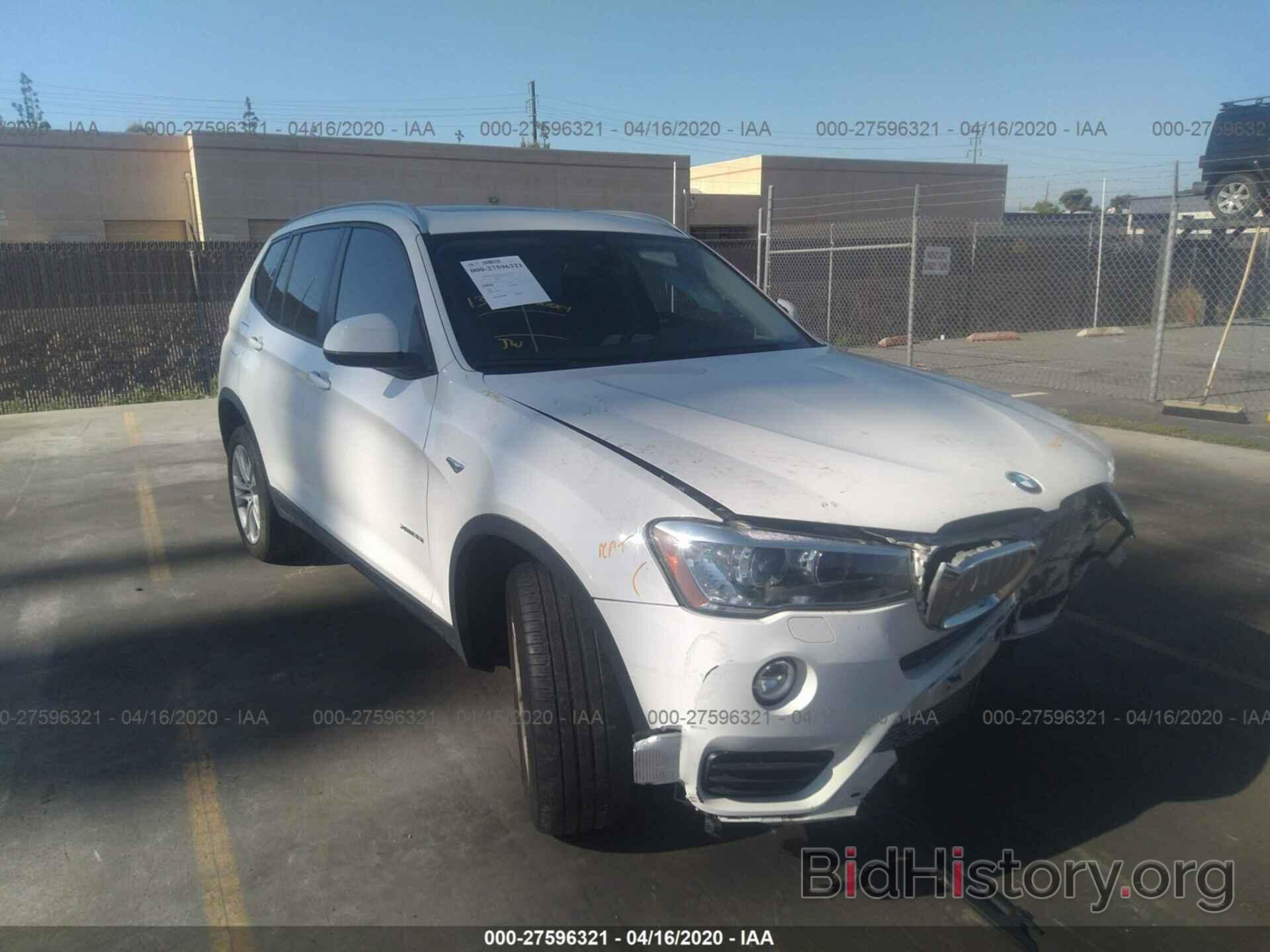 Photo 5UXWX7C59H0S19314 - BMW X3 2017