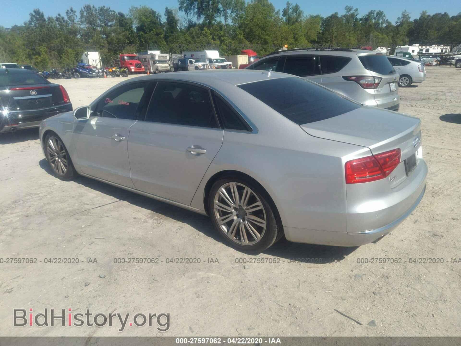 2011 AUDI A8 - VIN: WAURVAFD6BN009412 - Фото 3