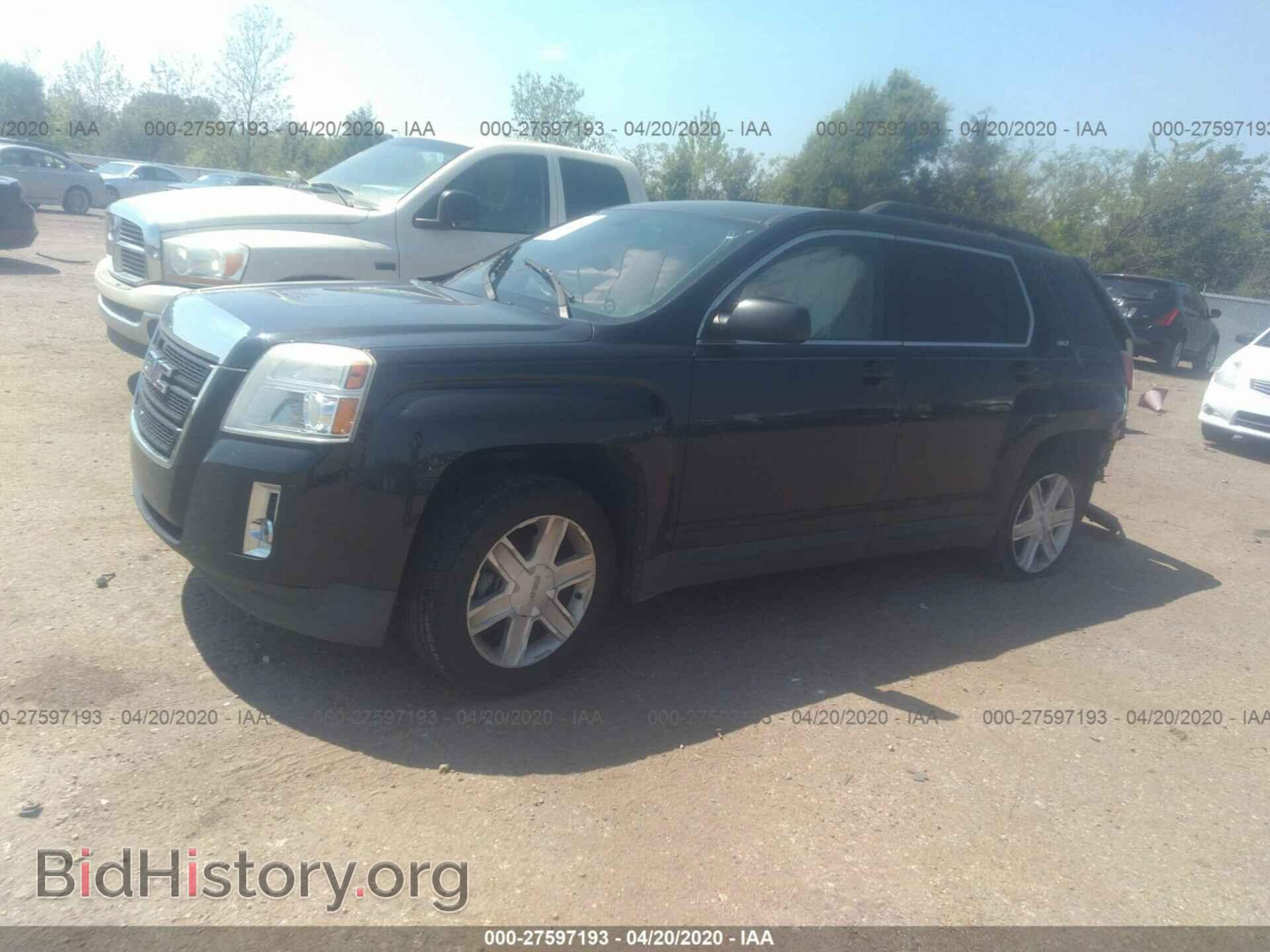 2011 GMC TERRAIN - VIN: 2CTALUEC1B6466573 - Photo 2