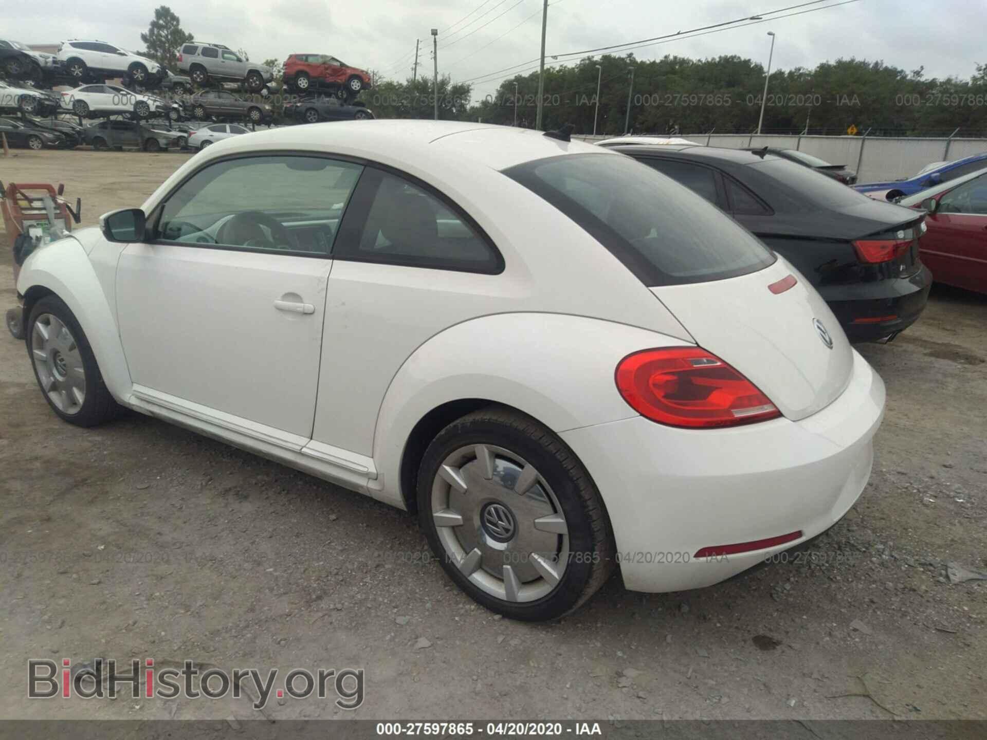 2012 VOLKSWAGEN BEETLE - VIN: 3VWJP7AT6CM653030 - Фото 3